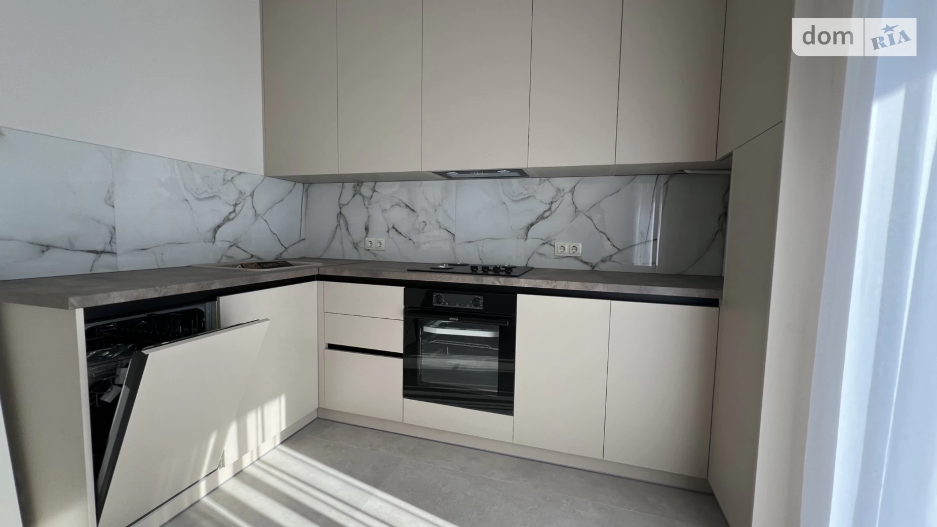 Продается 1-комнатная квартира 34 кв. м в Ужгороде, ул. Богомольца - фото 5