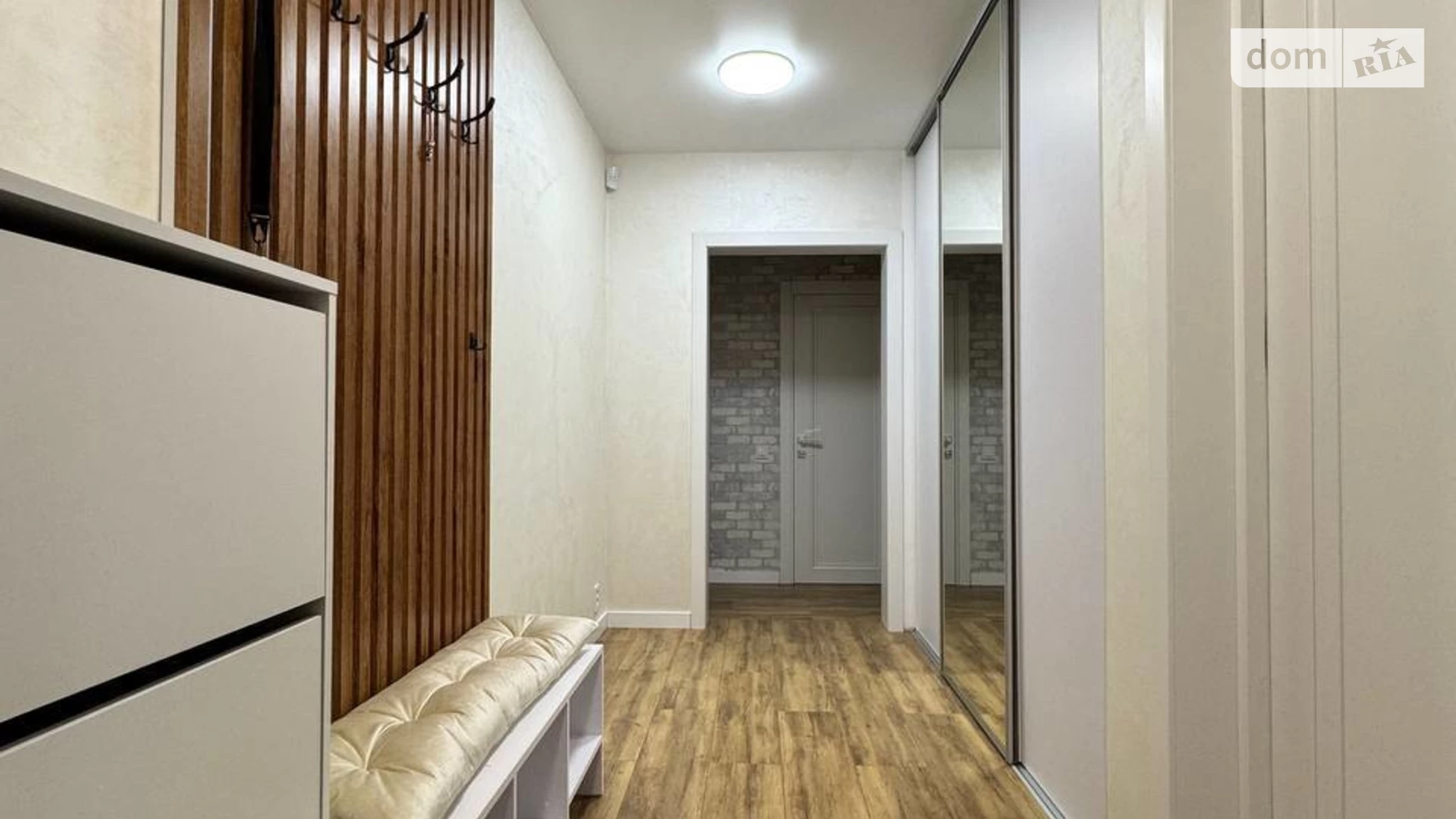 Продается 3-комнатная квартира 65 кв. м в Ужгороде, ул. Заньковецкой, 25 - фото 2