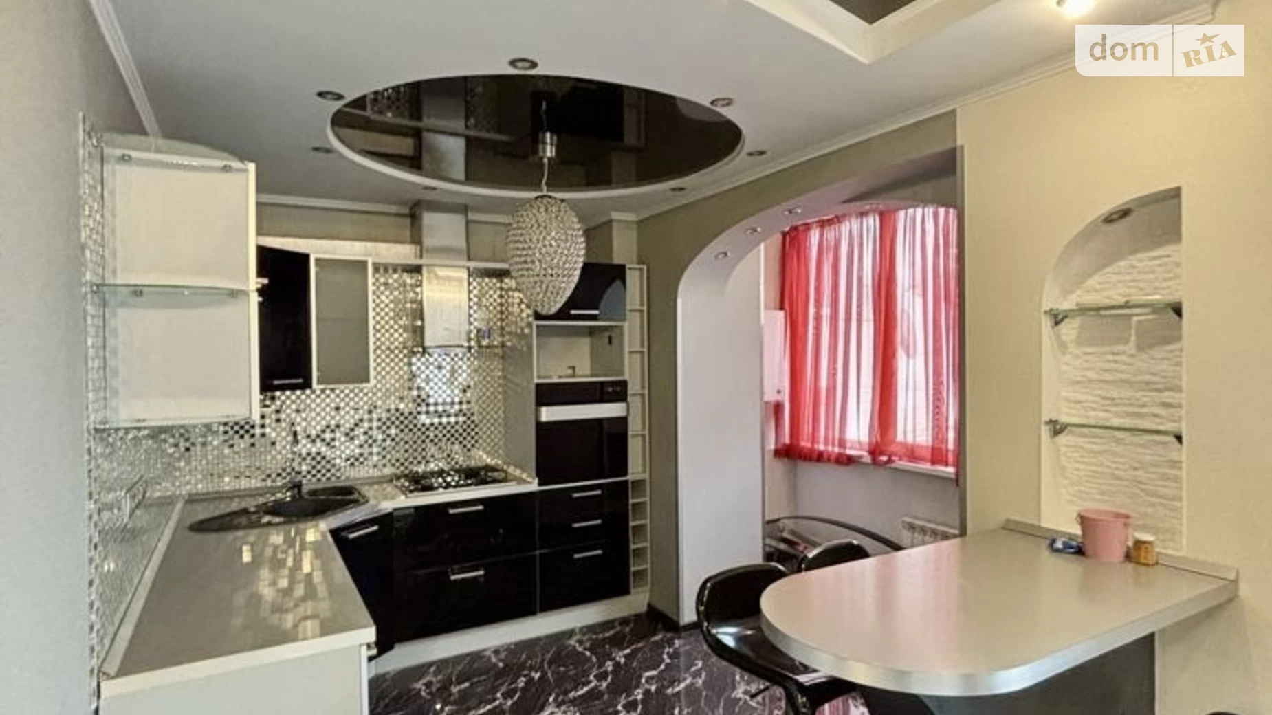 Продается 2-комнатная квартира 105 кв. м в Виннице, ул. Академика Ющенка - фото 2