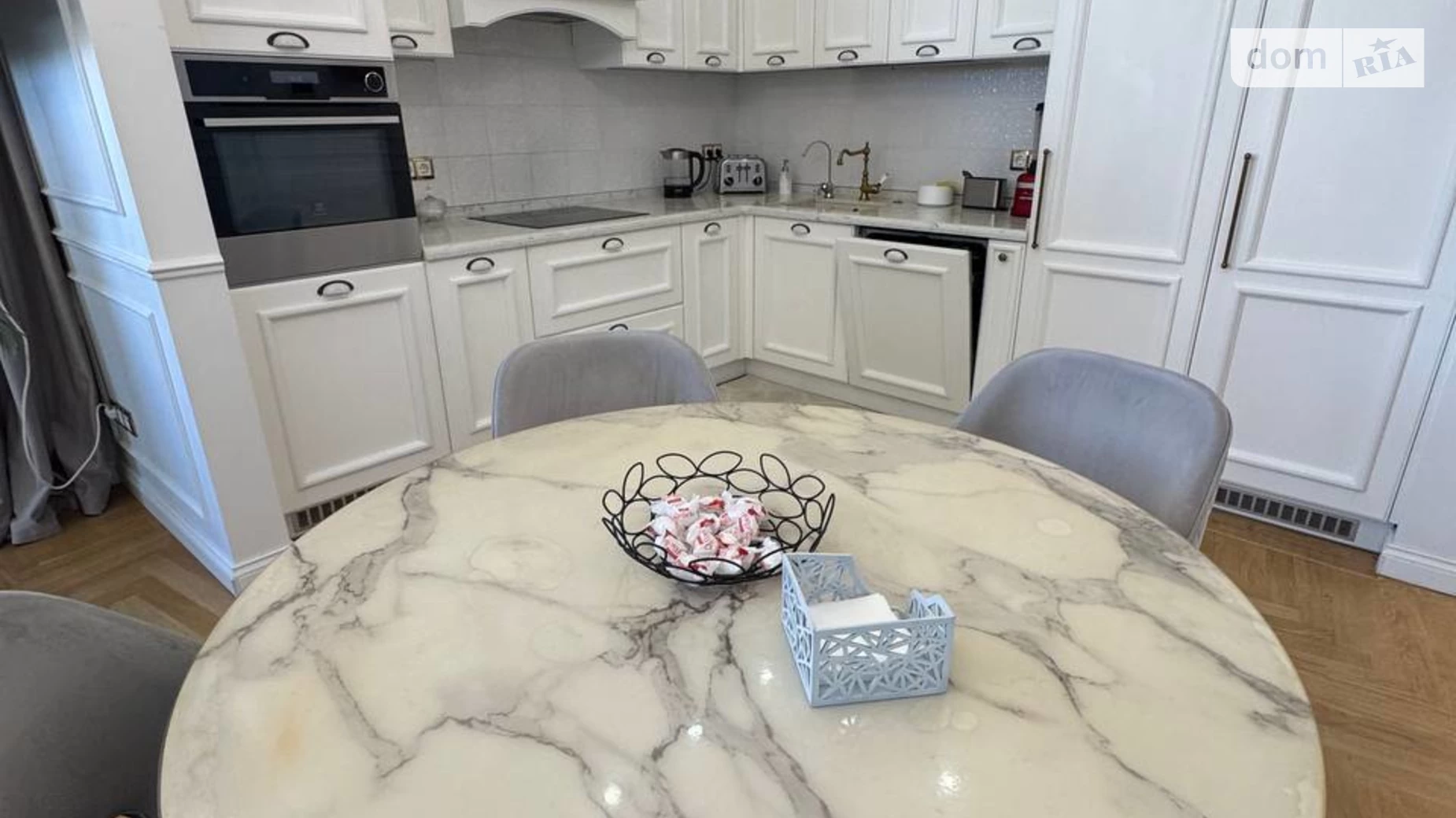 просп. Шевченко, 33Б Приморский Одесса - фото 4