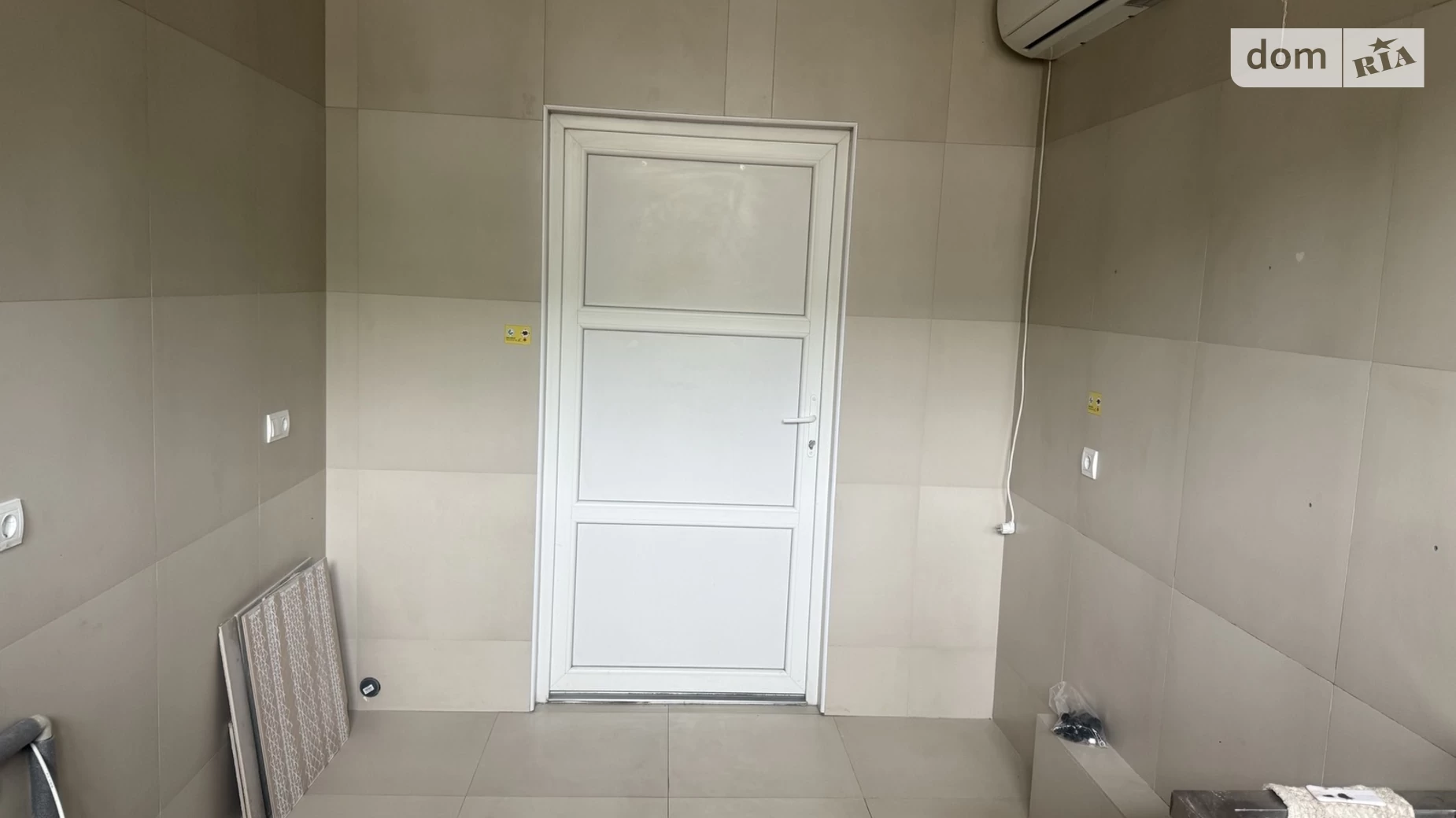 Сдается в аренду помещения свободного назначения 135 кв. м в 5-этажном здании, цена: 40500 грн - фото 5