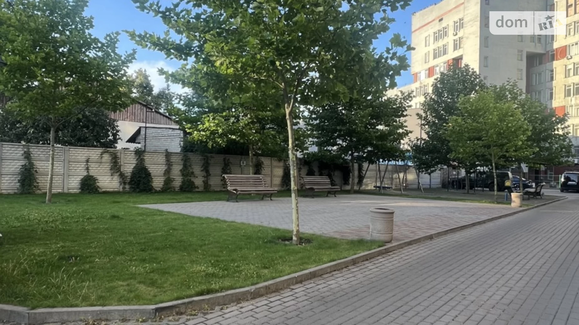 Продается 3-комнатная квартира 100.9 кв. м в Ровно, ул. Саймона Смита(Толстого Льва), 10 - фото 2