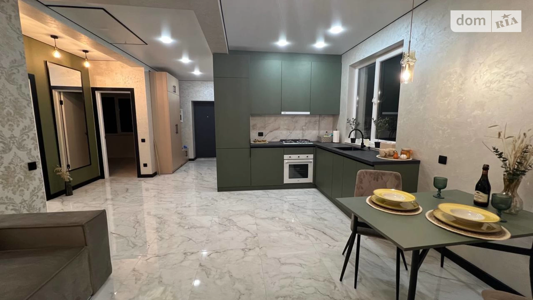 Продается дом на 2 этажа 92 кв. м с участком, цена: 95000 $ - фото 2