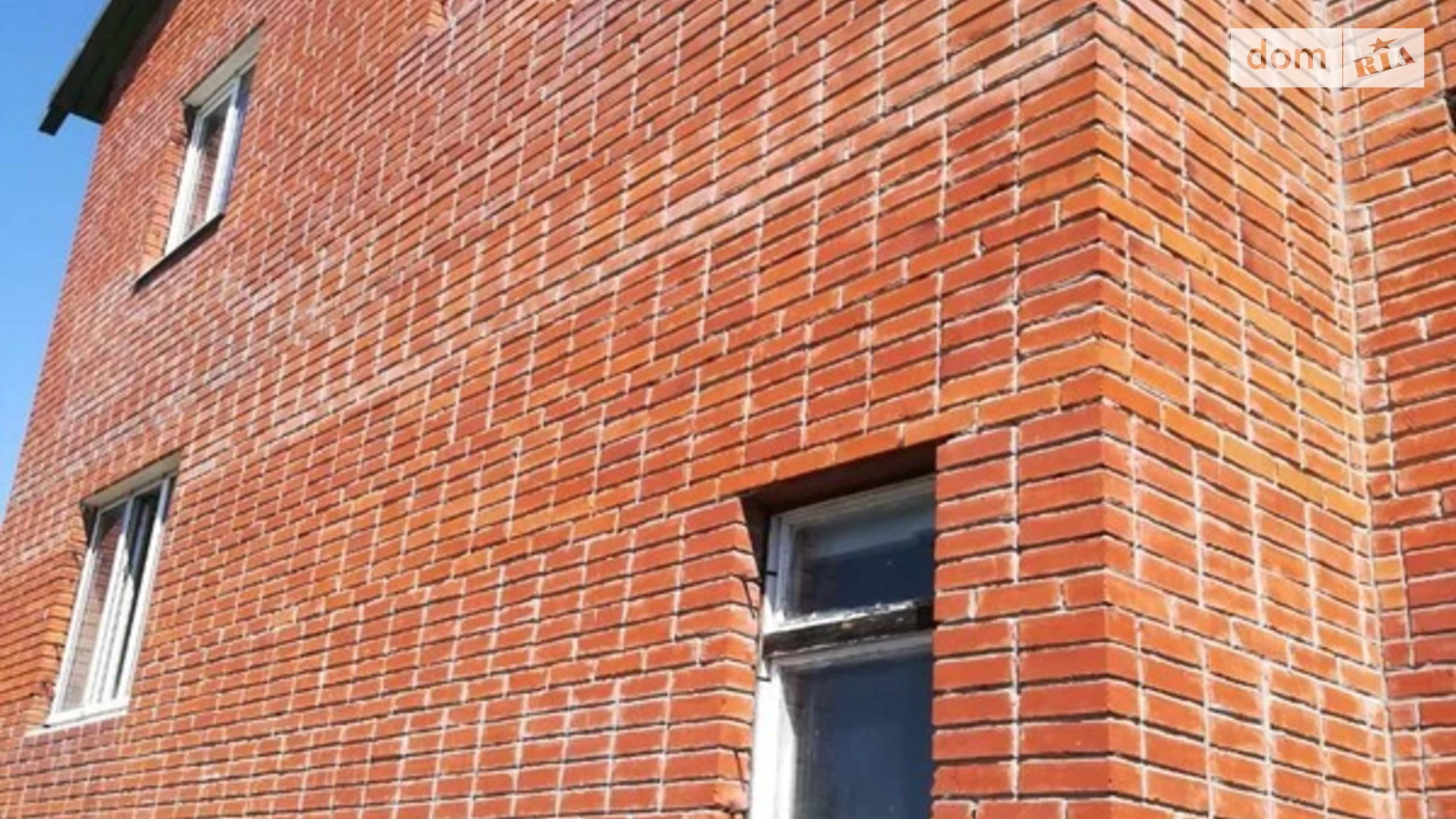 Продается дом на 2 этажа 261.8 кв. м с мансардой, цена: 43000 $ - фото 3