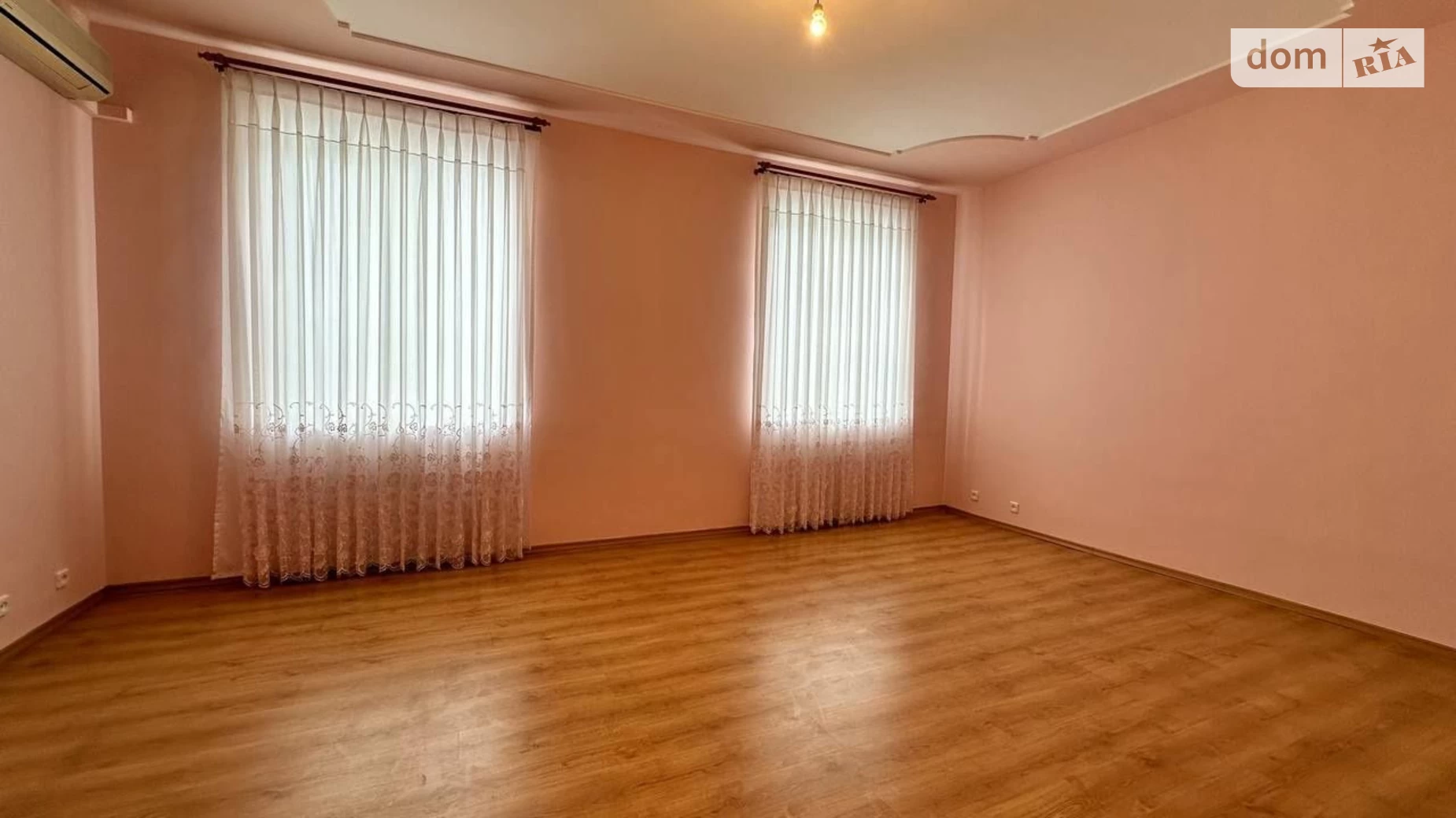 Продается дом на 2 этажа 309 кв. м с участком, цена: 205000 $ - фото 4