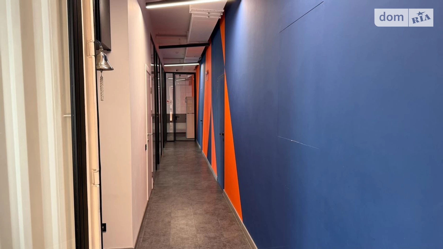 Продается офис 1130 кв. м в бизнес-центре, цена: 1400000 $ - фото 5