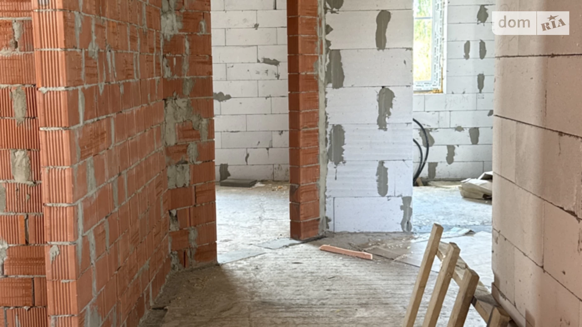 Продается одноэтажный дом 100 кв. м с балконом, цена: 100000 $ - фото 2