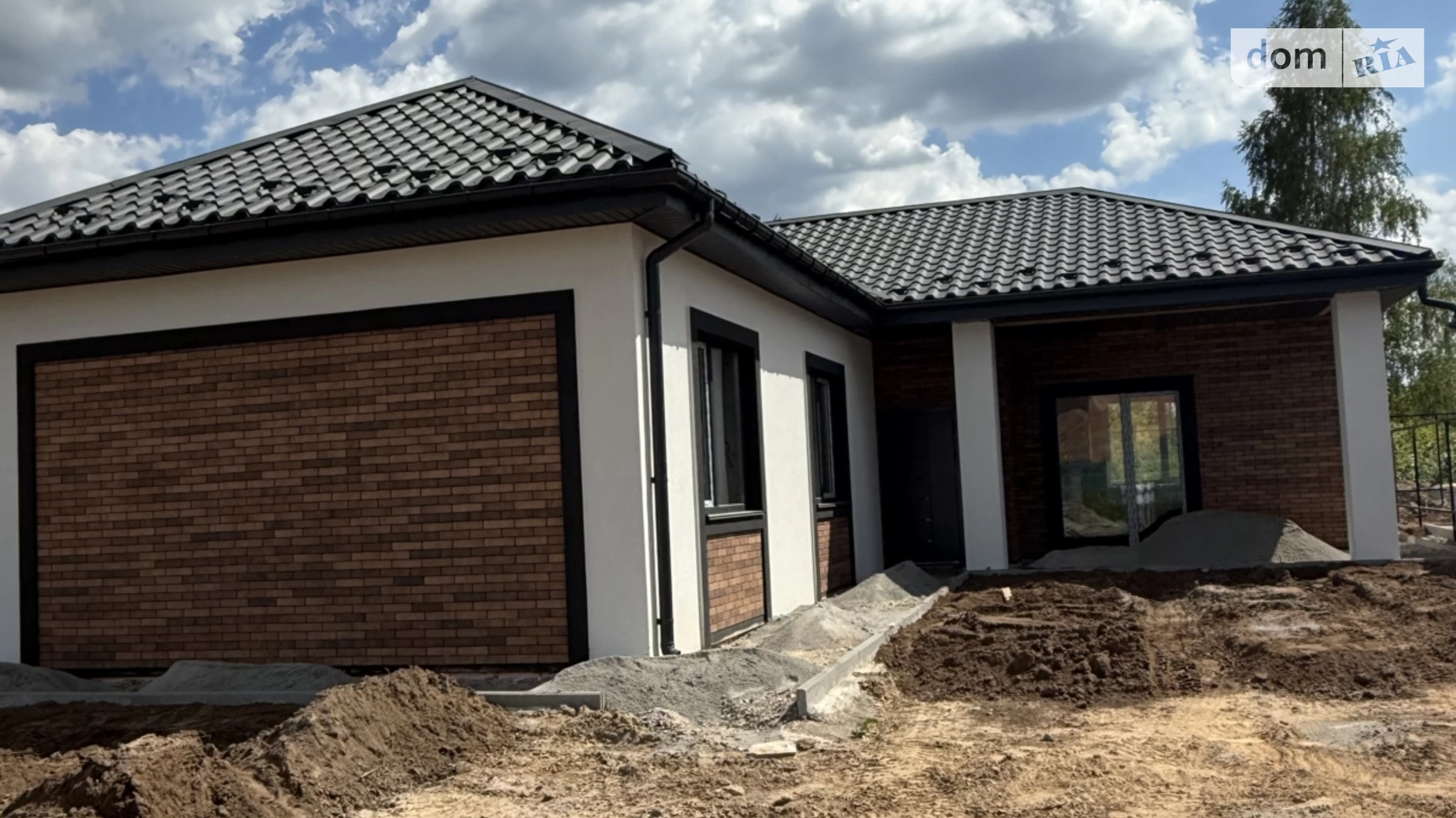 Продается одноэтажный дом 100 кв. м с балконом, цена: 100000 $ - фото 3