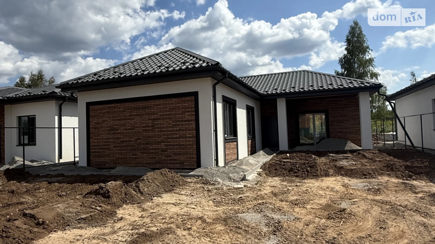 Продается одноэтажный дом 100 кв. м с балконом, цена: 100000 $ - фото 4