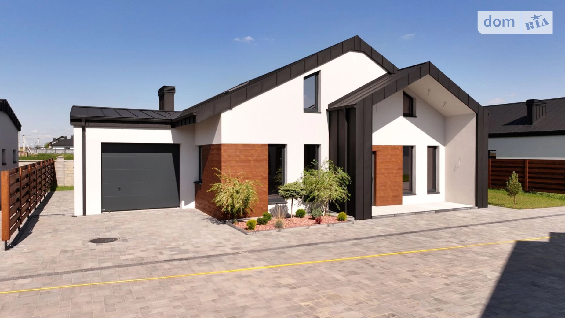 Продается дом на 2 этажа 140 кв. м с террасой, цена: 88000 $ - фото 2