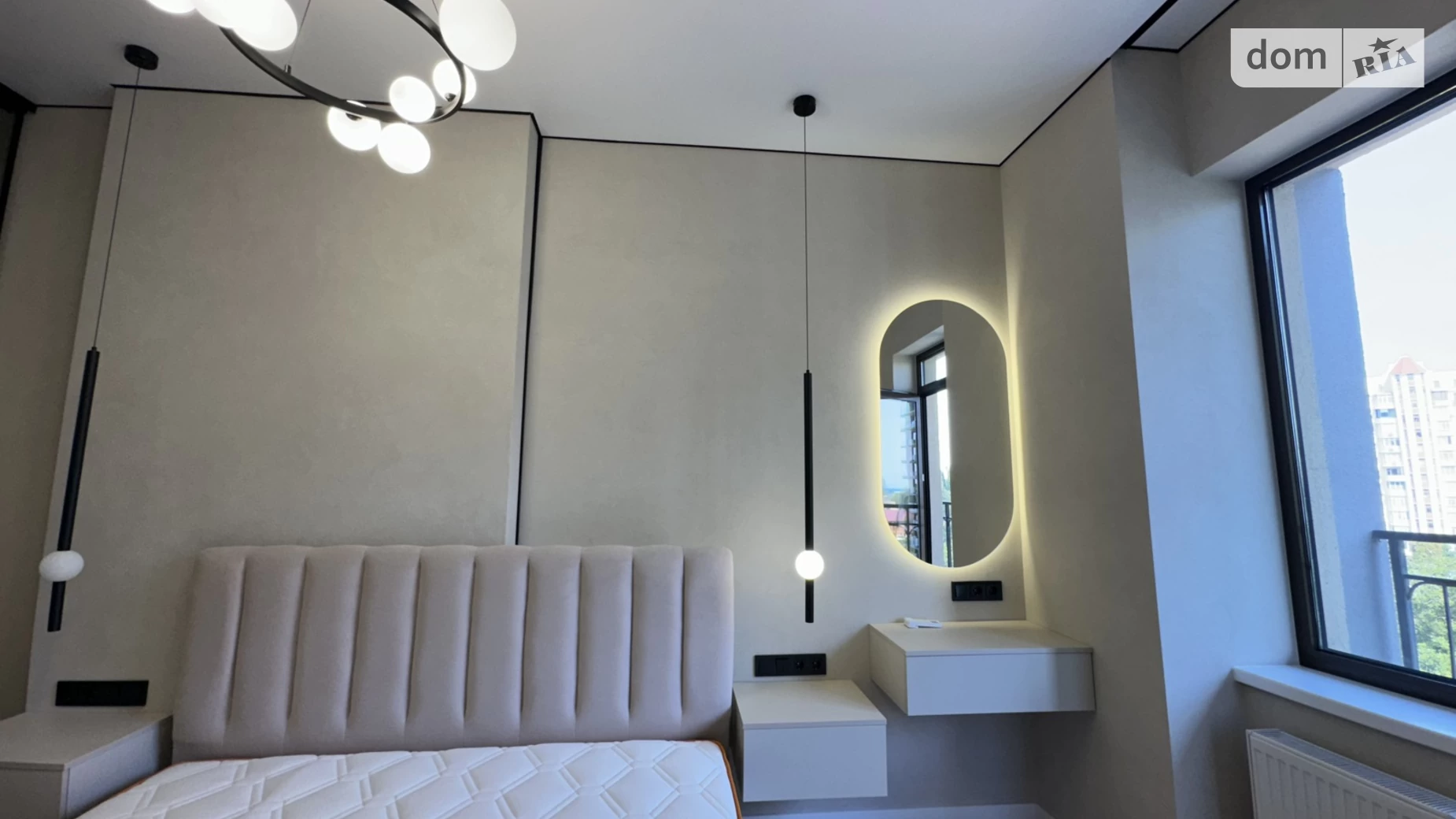 Продається 2-кімнатна квартира 72 кв. м у Одесі, пров. Полуничний, 24 - фото 2