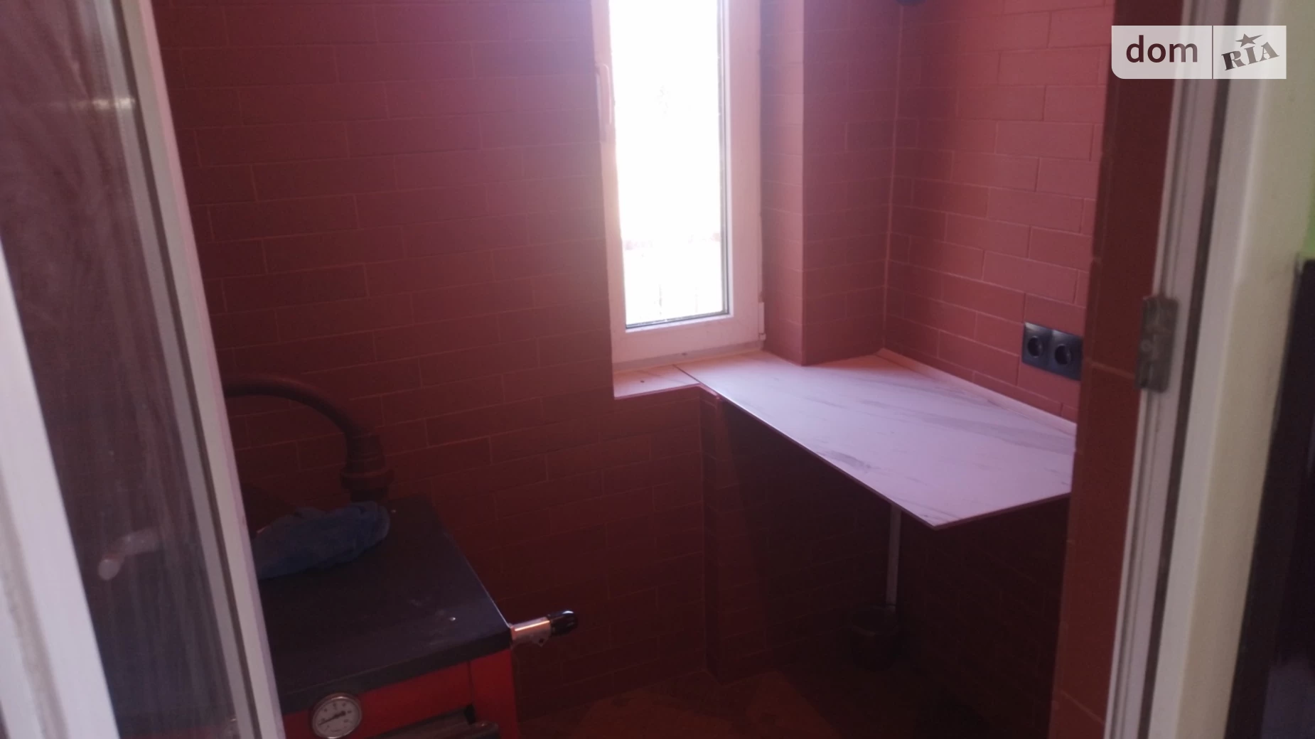 Продается одноэтажный дом 70 кв. м с камином, цена: 27000 $ - фото 3