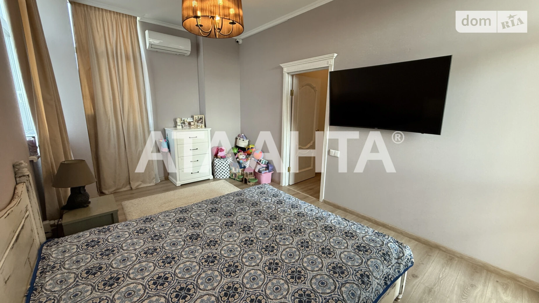 Продается 2-комнатная квартира 70.4 кв. м в Одессе, ул. Артиллерийская, 4В - фото 2