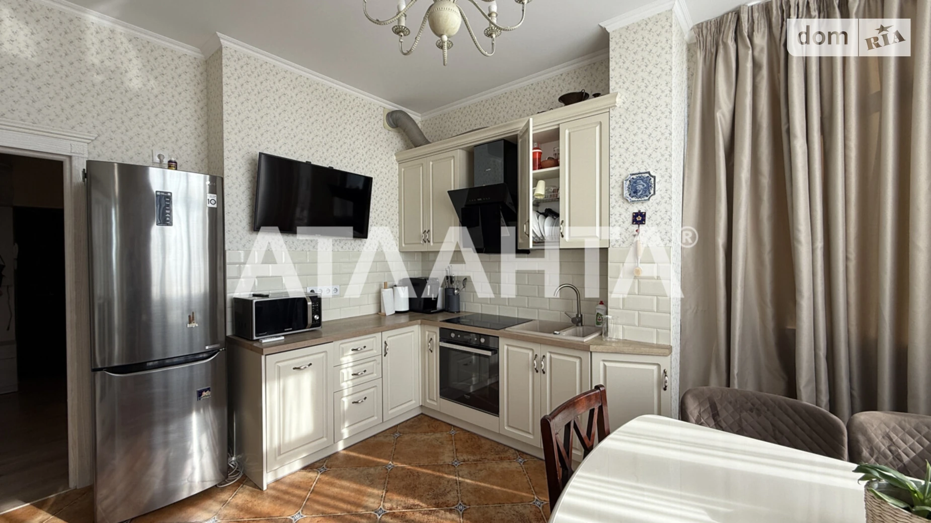 Продается 2-комнатная квартира 70.4 кв. м в Одессе, ул. Артиллерийская, 4В - фото 5