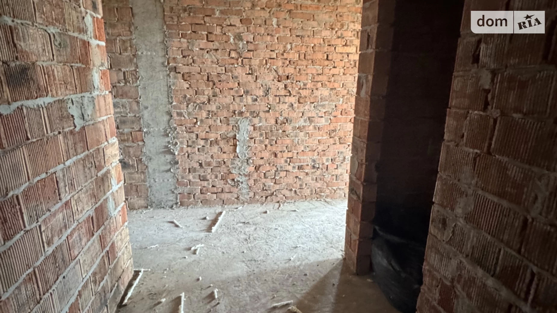 Продается 3-комнатная квартира 90 кв. м в Ивано-Франковске, ул. Национальной Гвардии(Советской Армии), 14С - фото 2