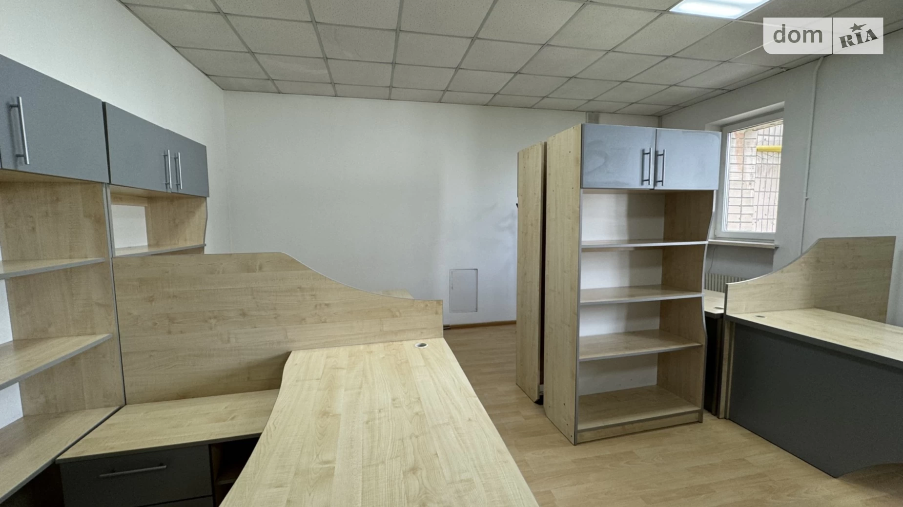 Сдается в аренду офис 65 кв. м в бизнес-центре, цена: 12000 грн - фото 2