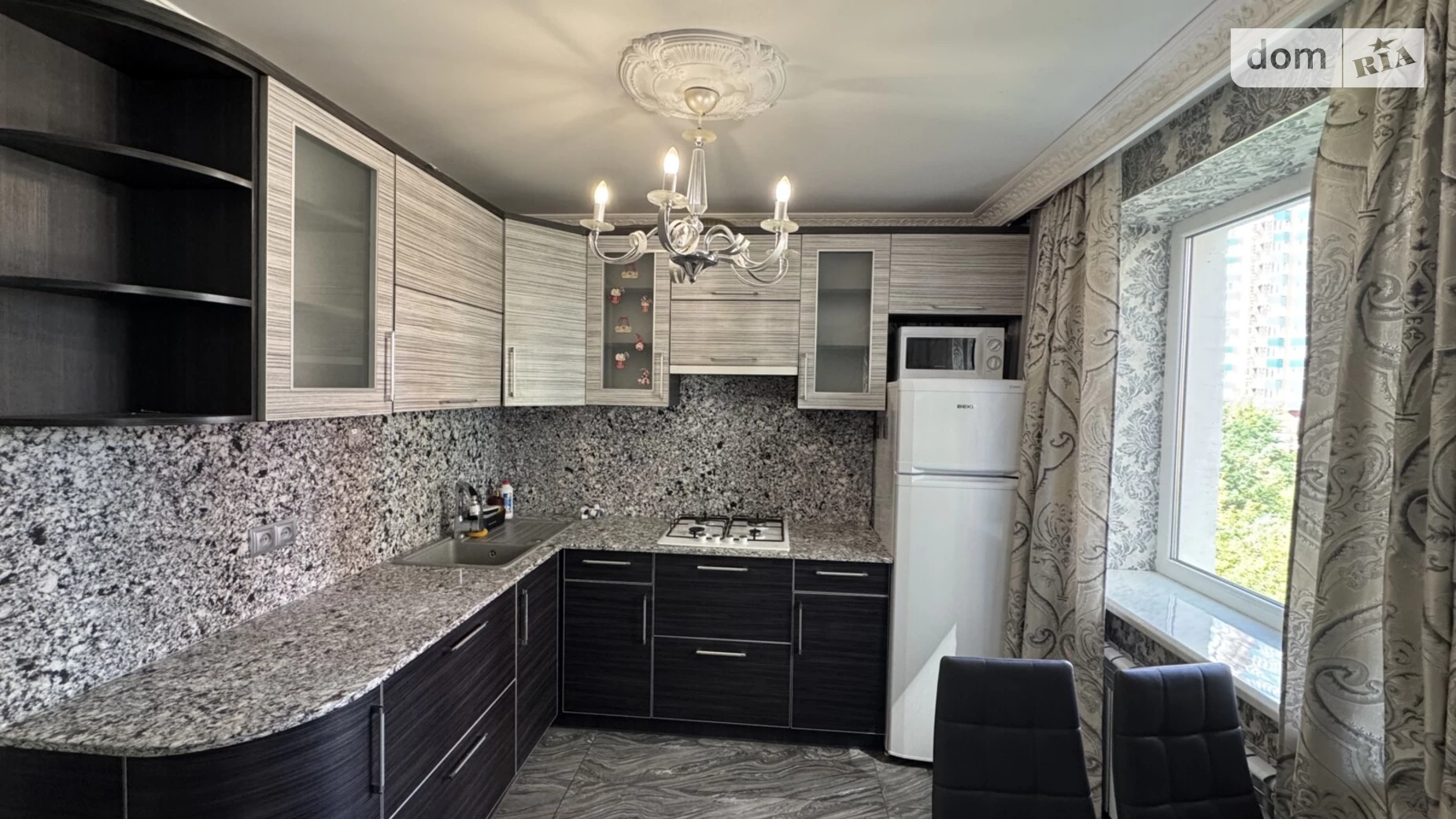 Продается 2-комнатная квартира 51 кв. м в Харькове, просп. Науки, 45А - фото 2