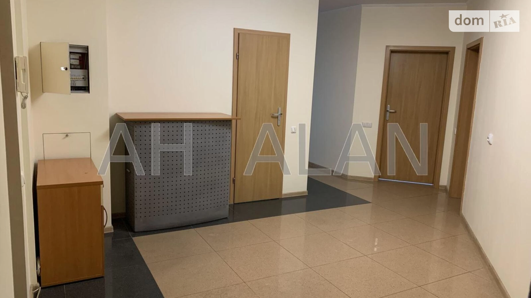 Сдается в аренду помещения свободного назначения 175 кв. м в 9-этажном здании, цена: 40000 грн - фото 2