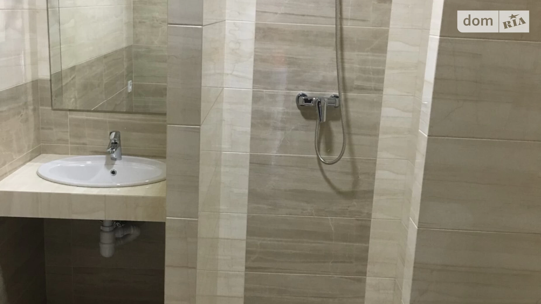 Продается 1-комнатная квартира 48.9 кв. м в Львове, ул. Липовая аллея - фото 2