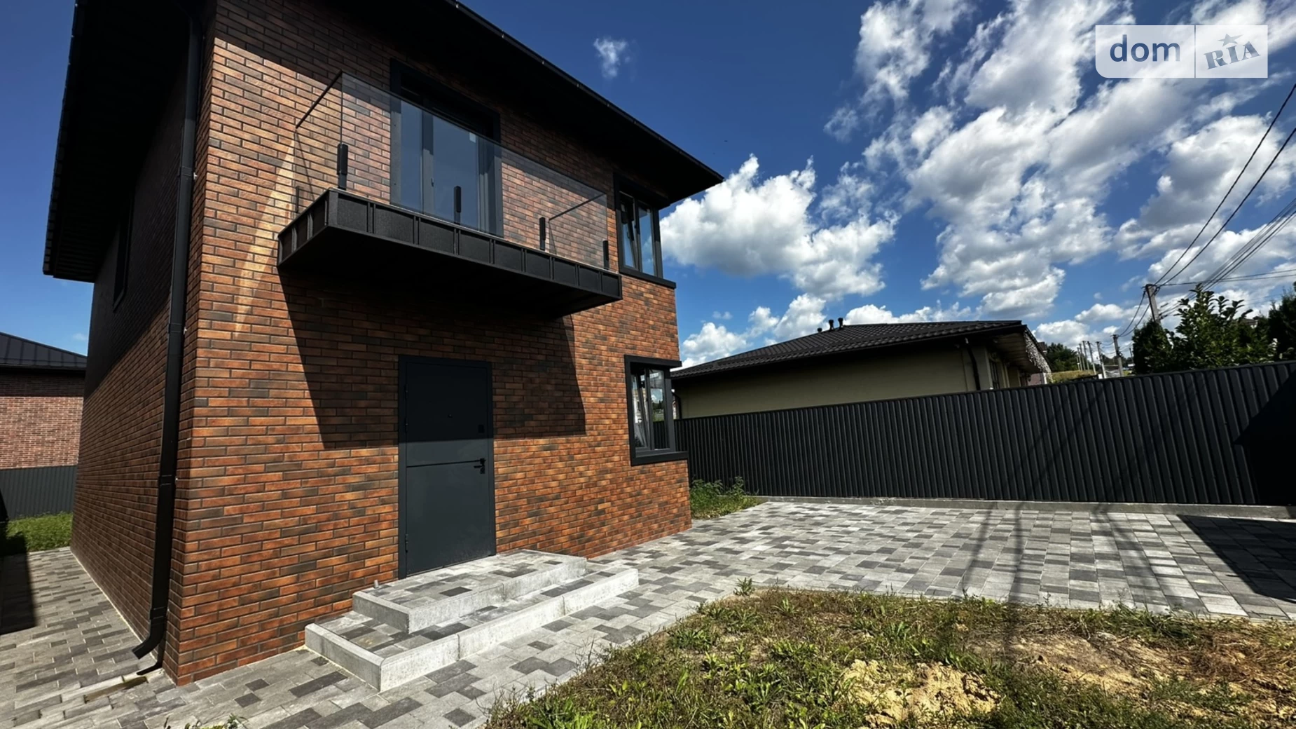 Продается дом на 2 этажа 115 кв. м с камином, цена: 98000 $ - фото 4
