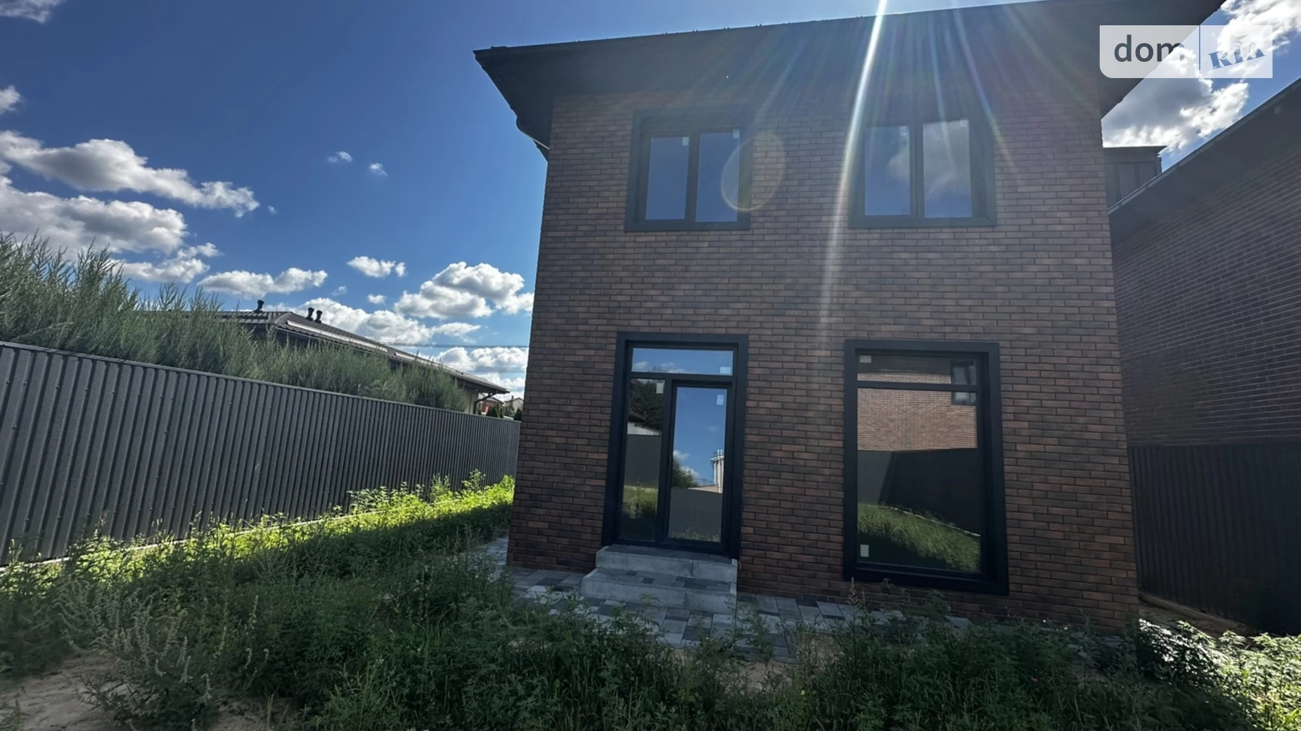 Продается дом на 2 этажа 115 кв. м с камином, цена: 98000 $ - фото 5