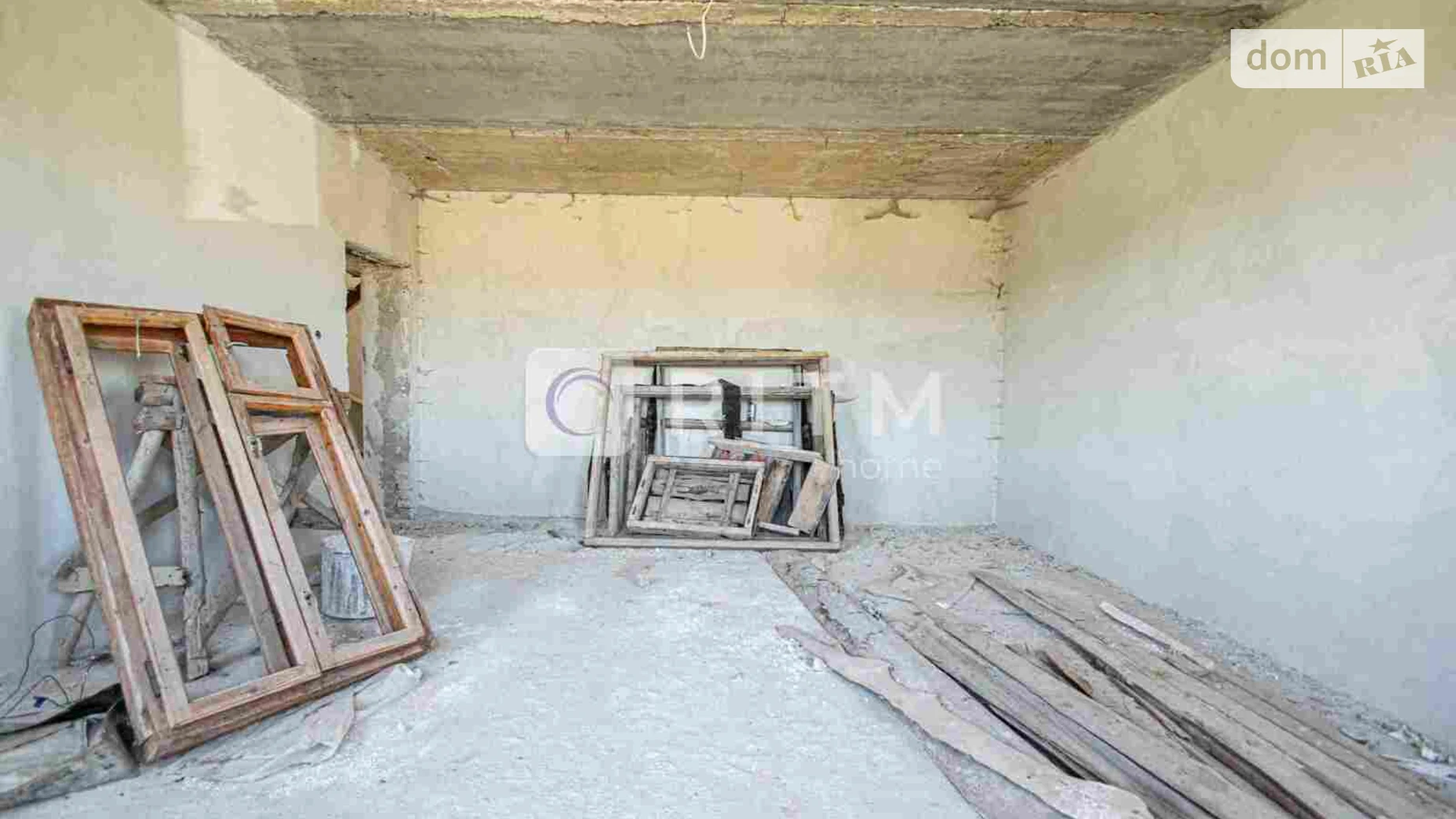 Продается дом на 2 этажа 200 кв. м с садом, цена: 38000 $ - фото 2