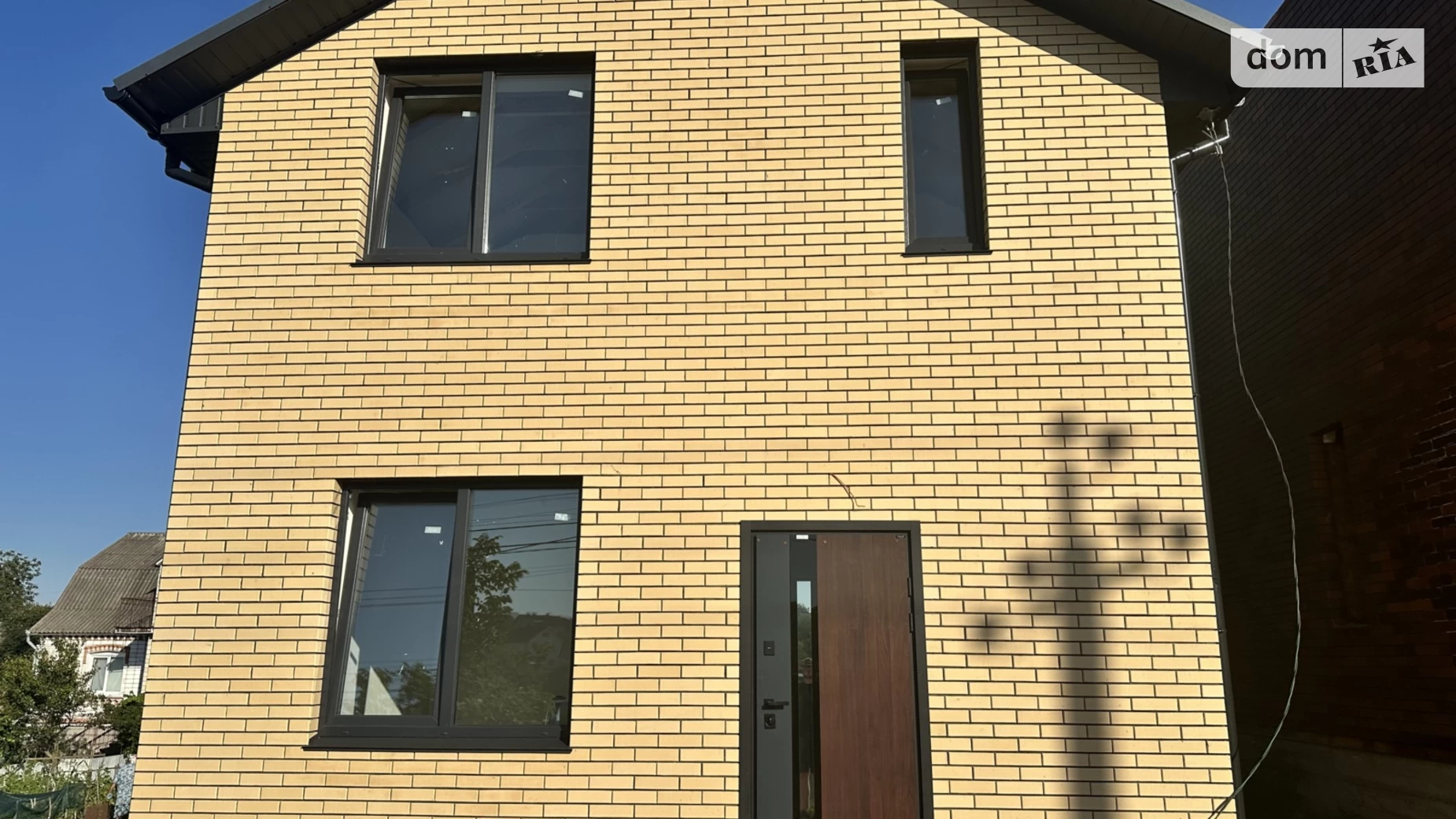 Продается дом на 2 этажа 100 кв. м с верандой, цена: 87999 $ - фото 2