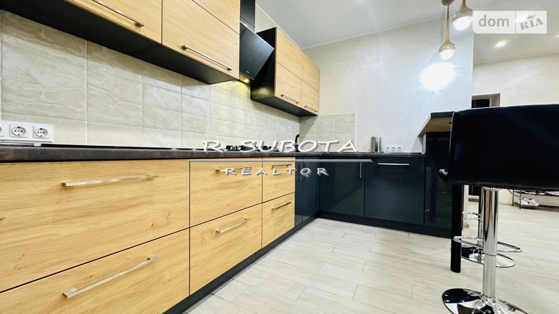 Сдается в аренду 1-комнатная квартира 55 кв. м в Днепре, ул. Набережная Победы, 62А - фото 2