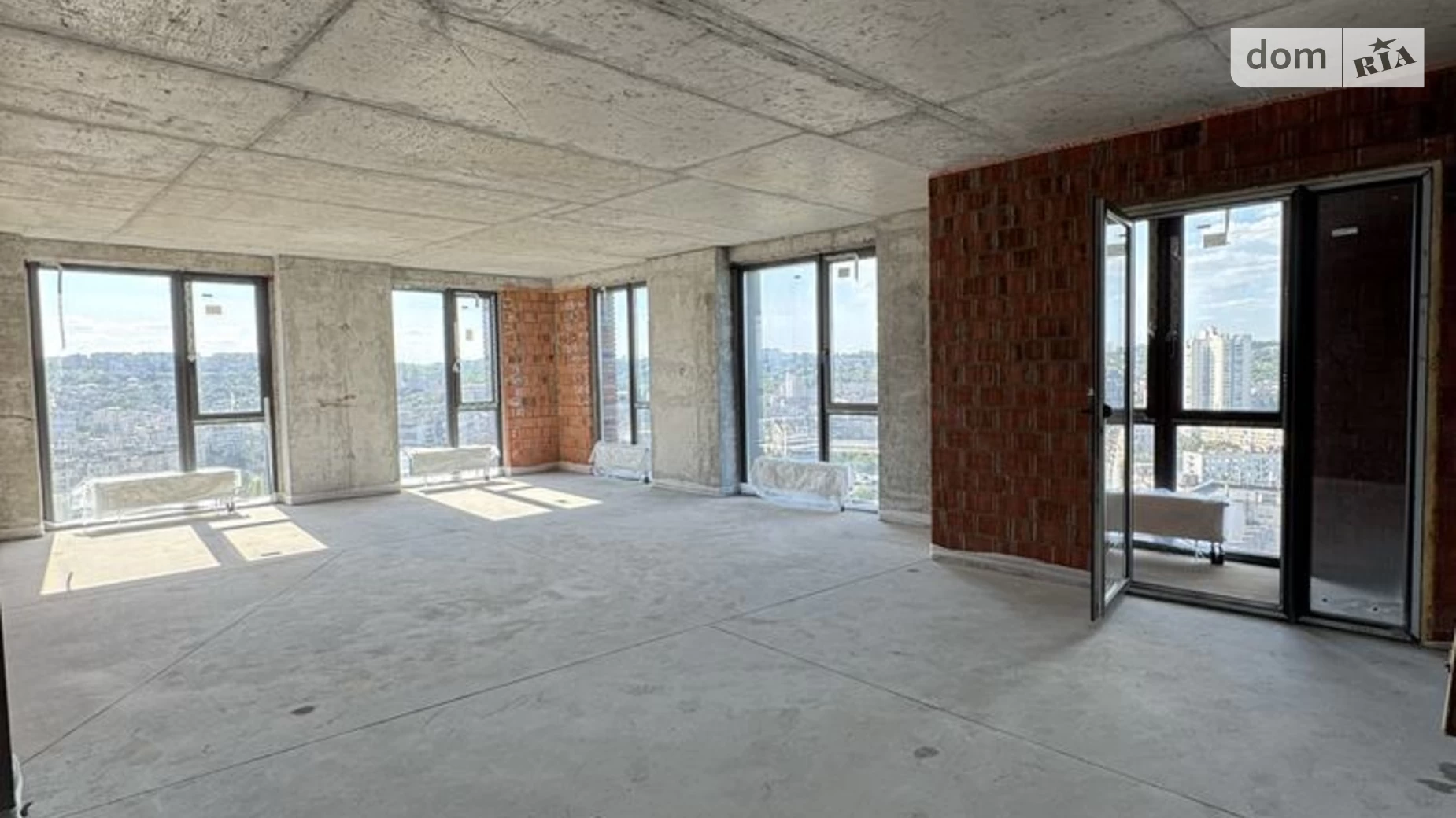 Продается 3-комнатная квартира 73.7 кв. м в Днепре, ул. Набережная Победы, 128 - фото 3