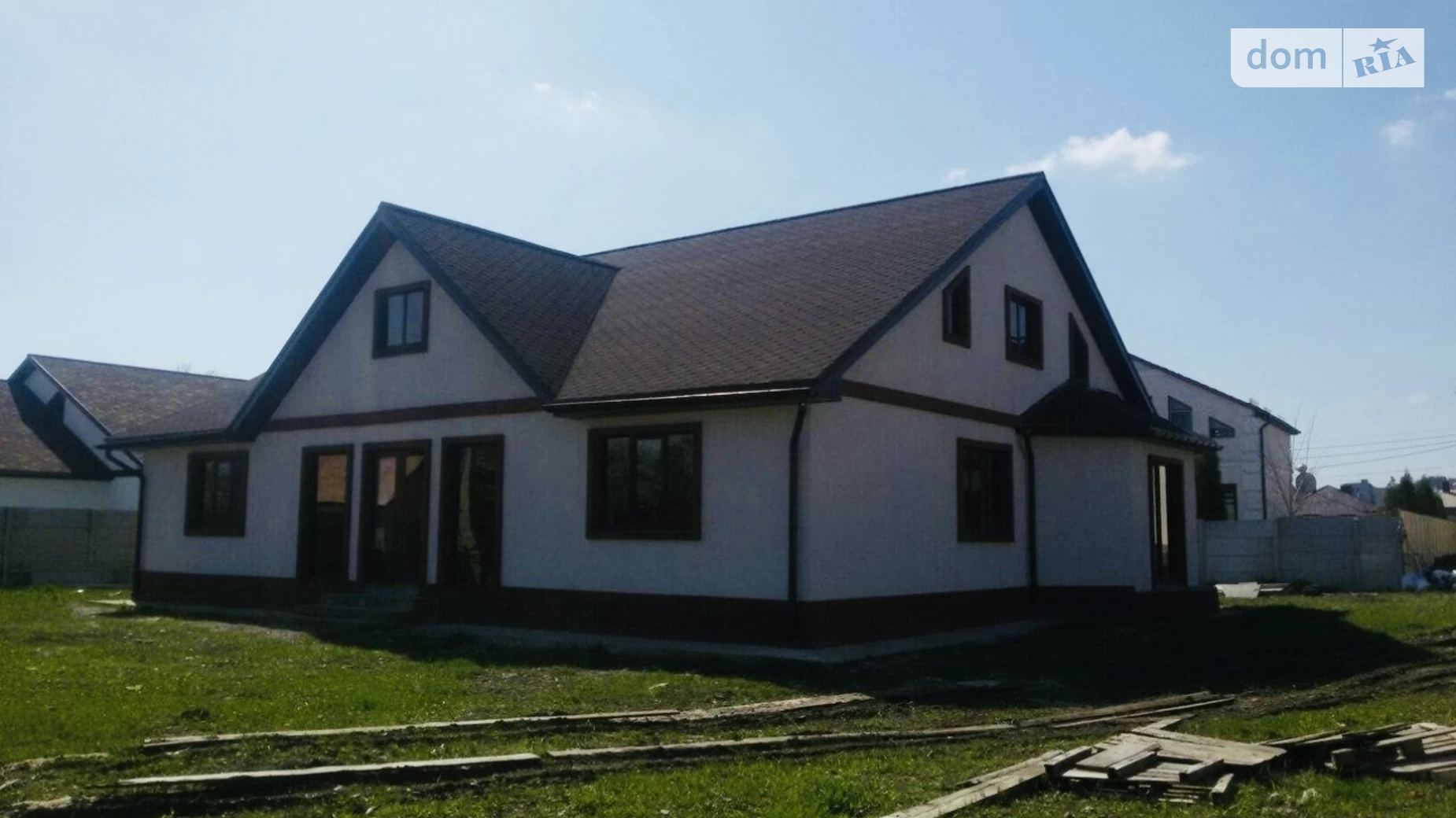 Продается одноэтажный дом 224.3 кв. м с подвалом, цена: 65000 $ - фото 2