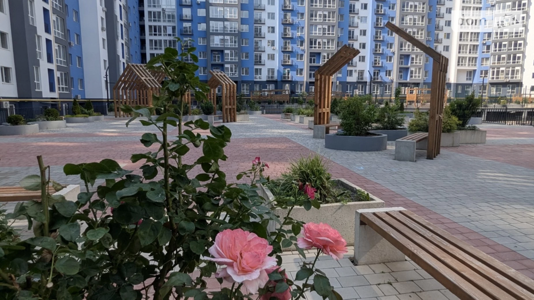 ул. Княгинин, 44 корпус 1 Княгинин Ивано-Франковск ЖК Княгинин - фото 3