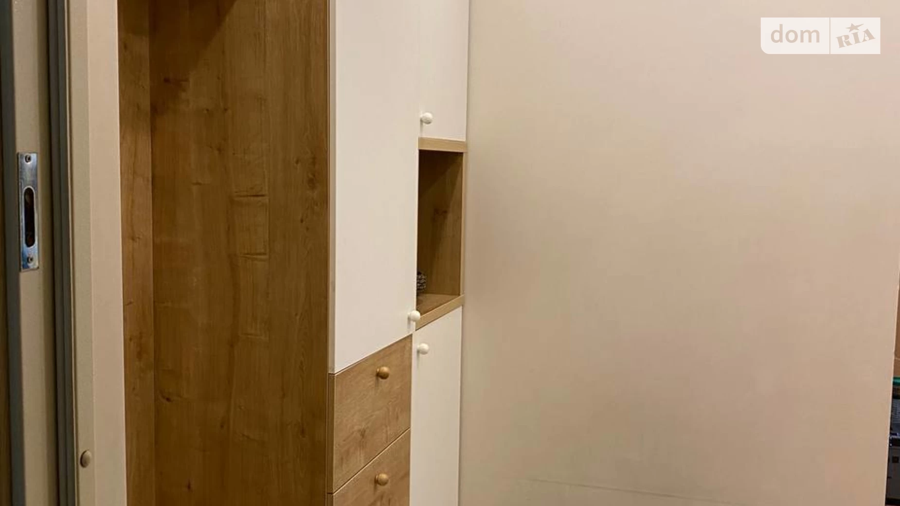 Продается 2-комнатная квартира 71.9 кв. м в Киеве, ул. Анатолия Петрицкого, 23 - фото 3