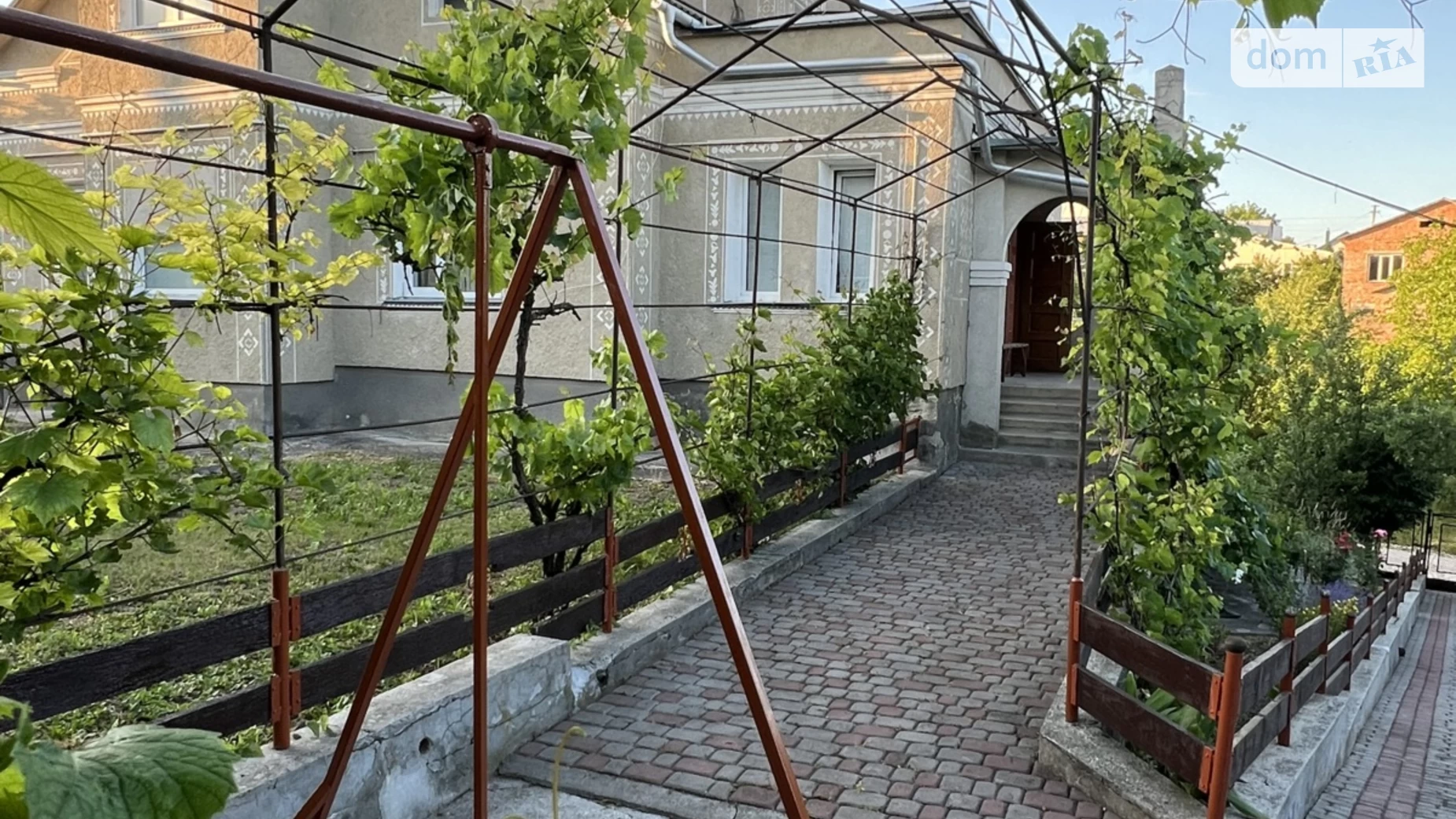 Продается дом на 2 этажа 240 кв. м с террасой, цена: 68000 $ - фото 4
