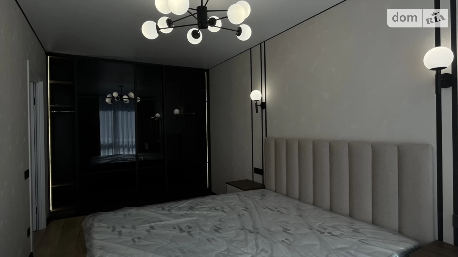 Продається 2-кімнатна квартира 65 кв. м у Івано-Франківську, вул. Юліана Пелеша(Крайківського), 3 корпус 8 - фото 2