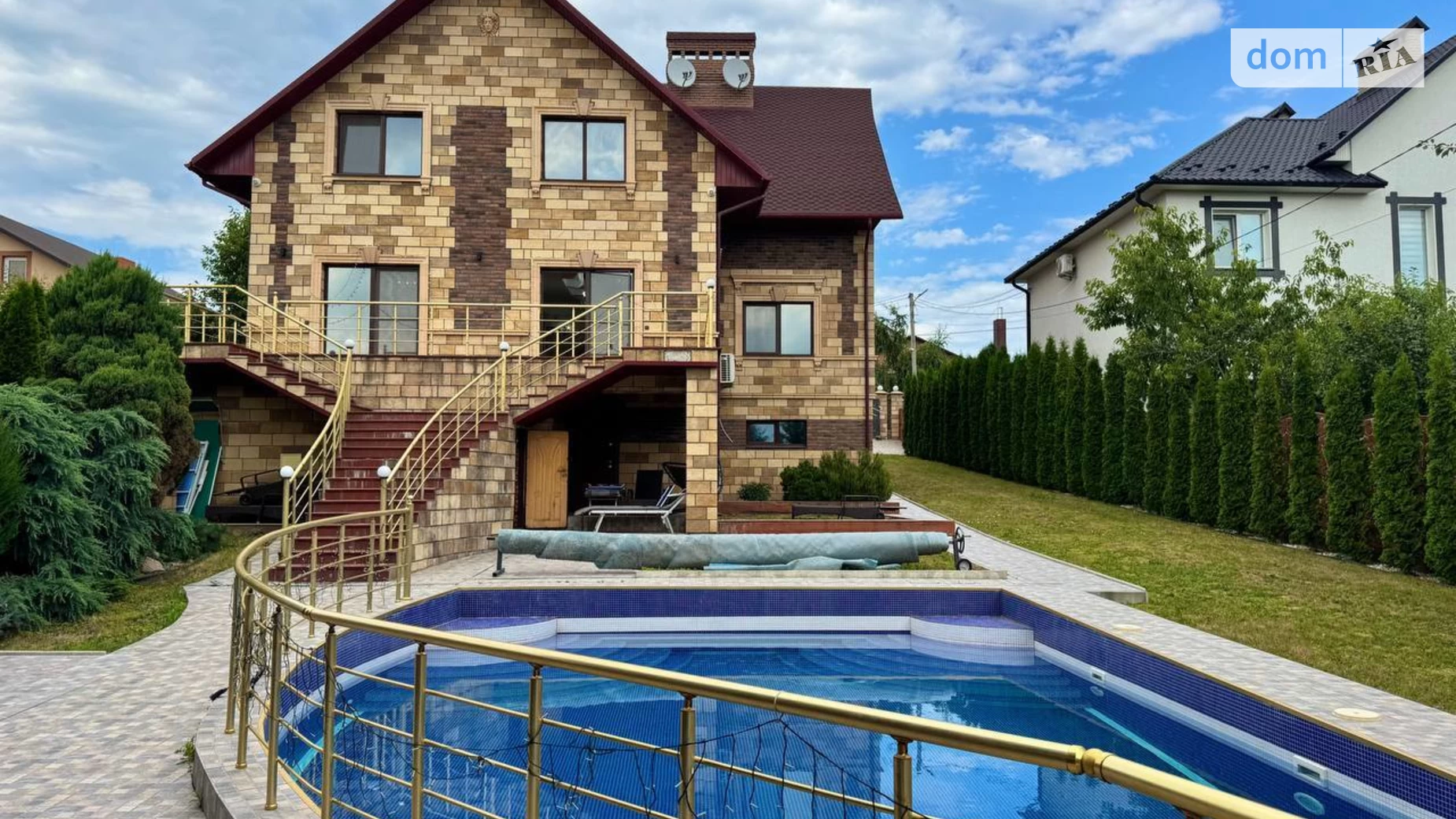 Продается дом на 2 этажа 450 кв. м с камином, цена: 590000 $ - фото 3