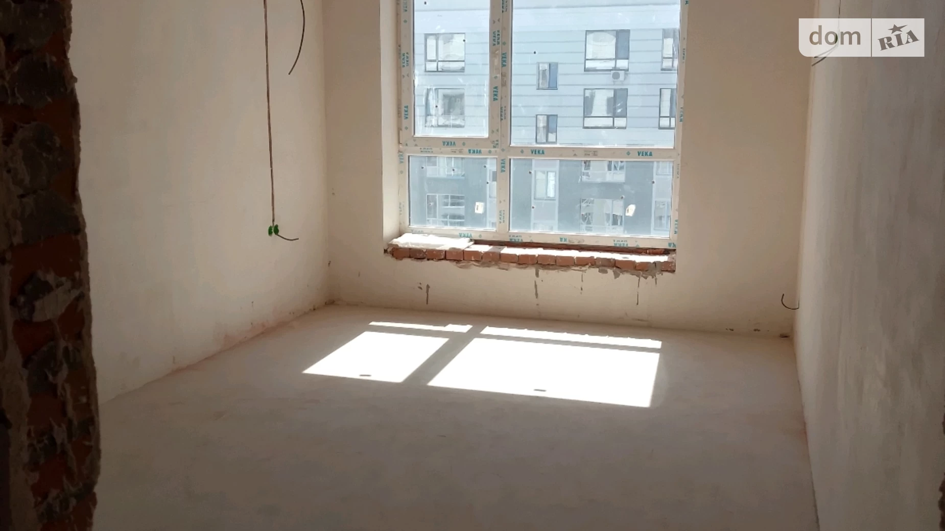 Продается 2-комнатная квартира 76 кв. м в Буче, ул. Ивана Кожедуба, 8А - фото 3