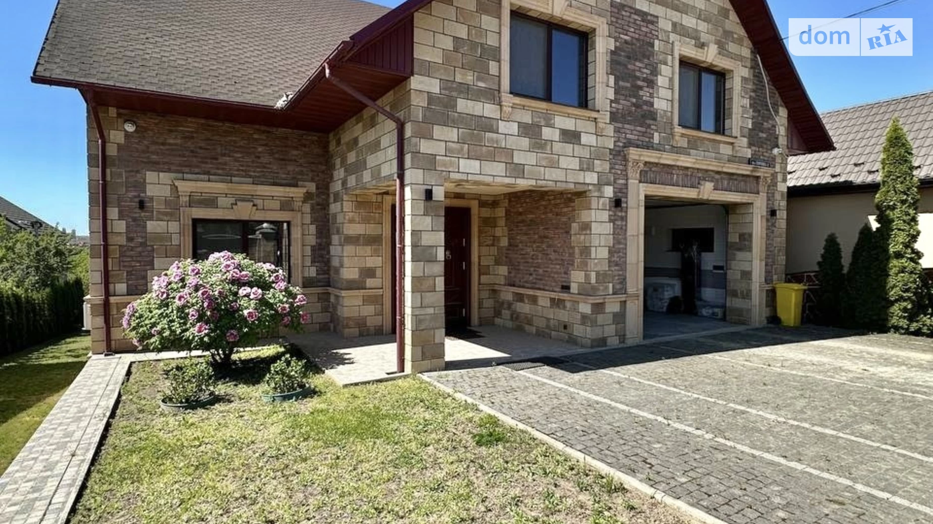 Продается дом на 3 этажа 450 кв. м с балконом, цена: 590000 $ - фото 2