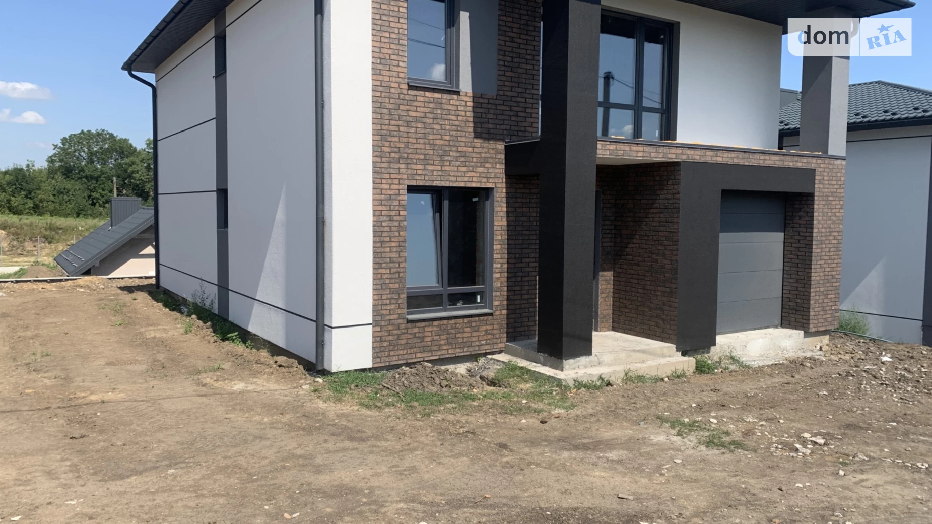 Продается дом на 2 этажа 160 кв. м с камином, цена: 100000 $ - фото 3
