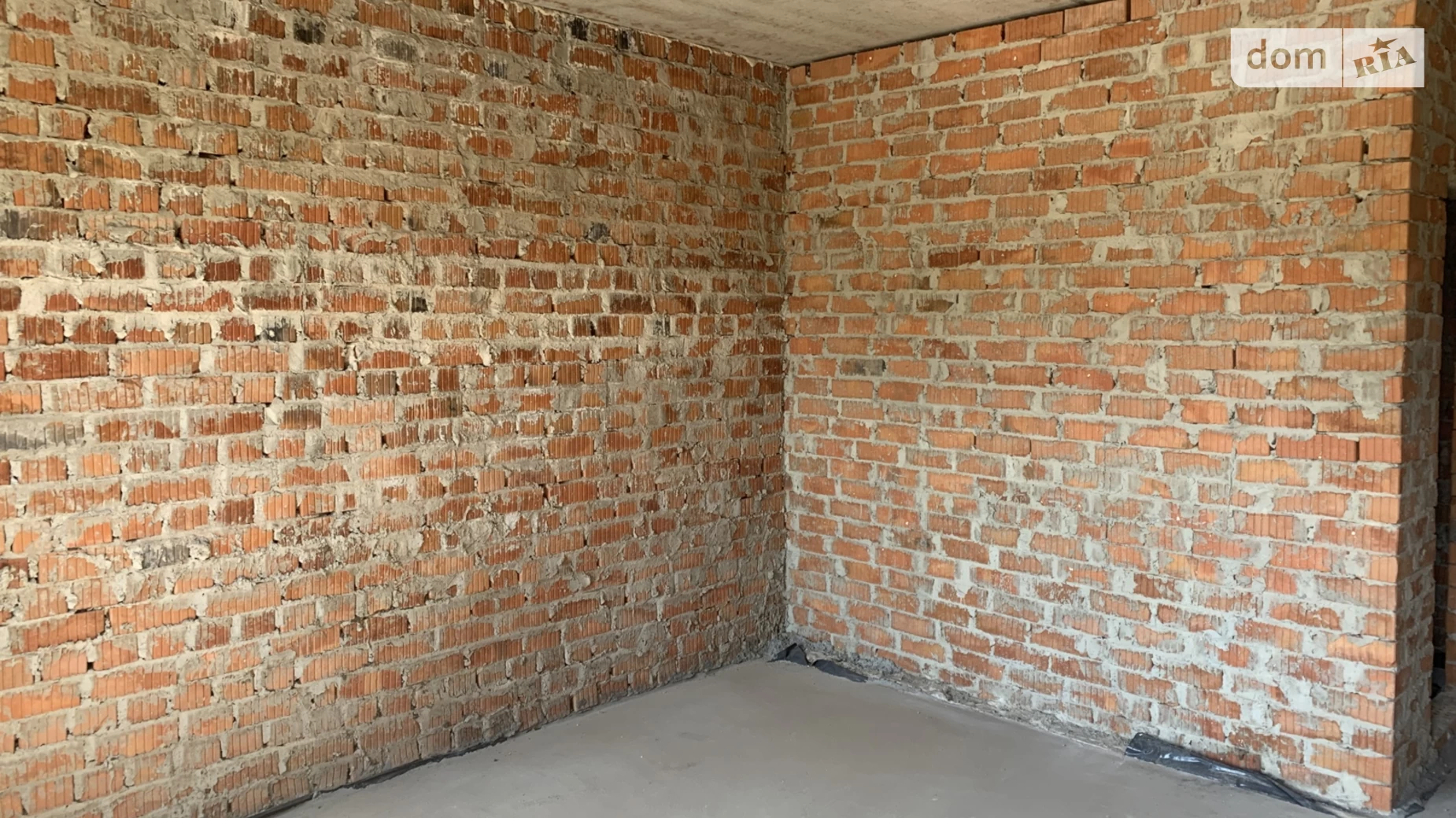 Продается дом на 2 этажа 160 кв. м с камином, цена: 100000 $ - фото 5