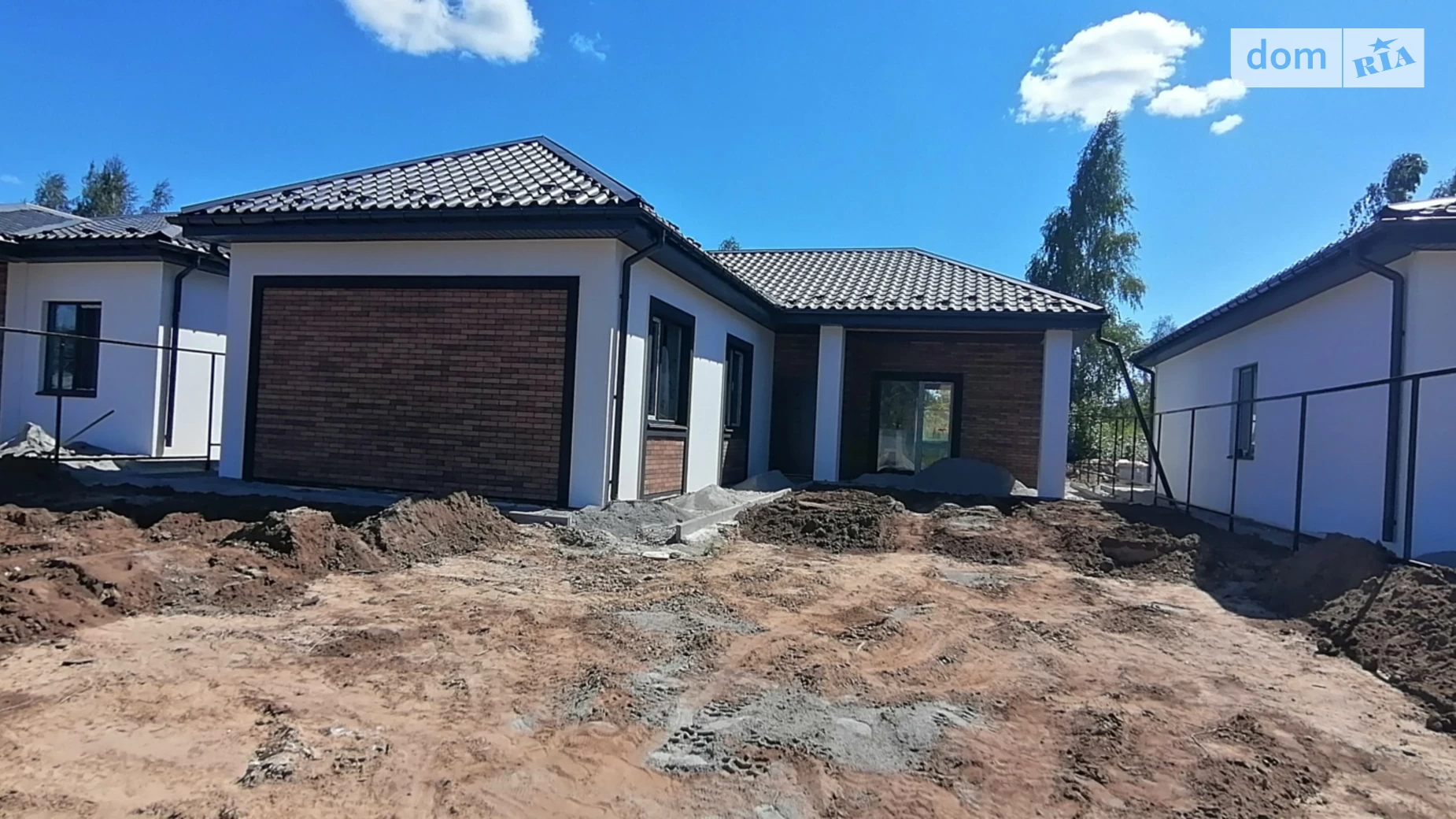 Продается одноэтажный дом 120 кв. м с верандой, цена: 100000 $ - фото 2