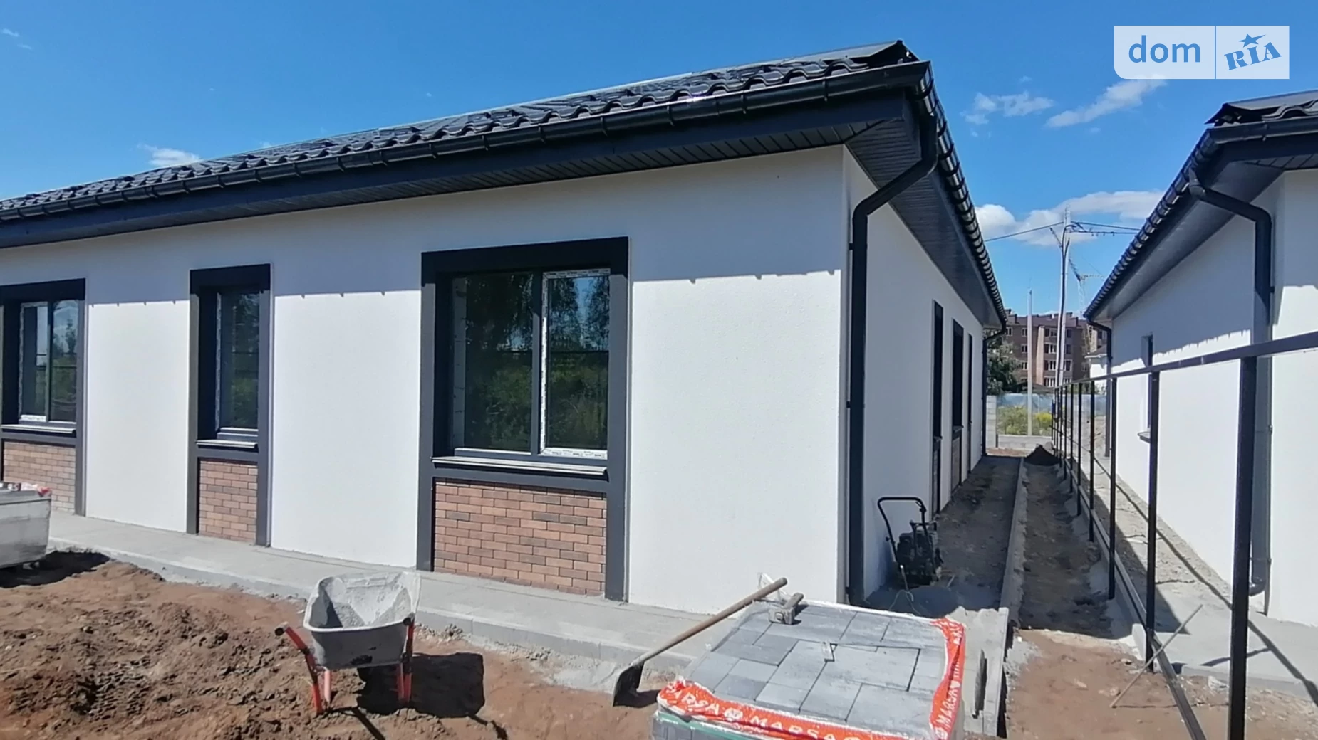 Продается одноэтажный дом 120 кв. м с верандой, цена: 100000 $ - фото 5