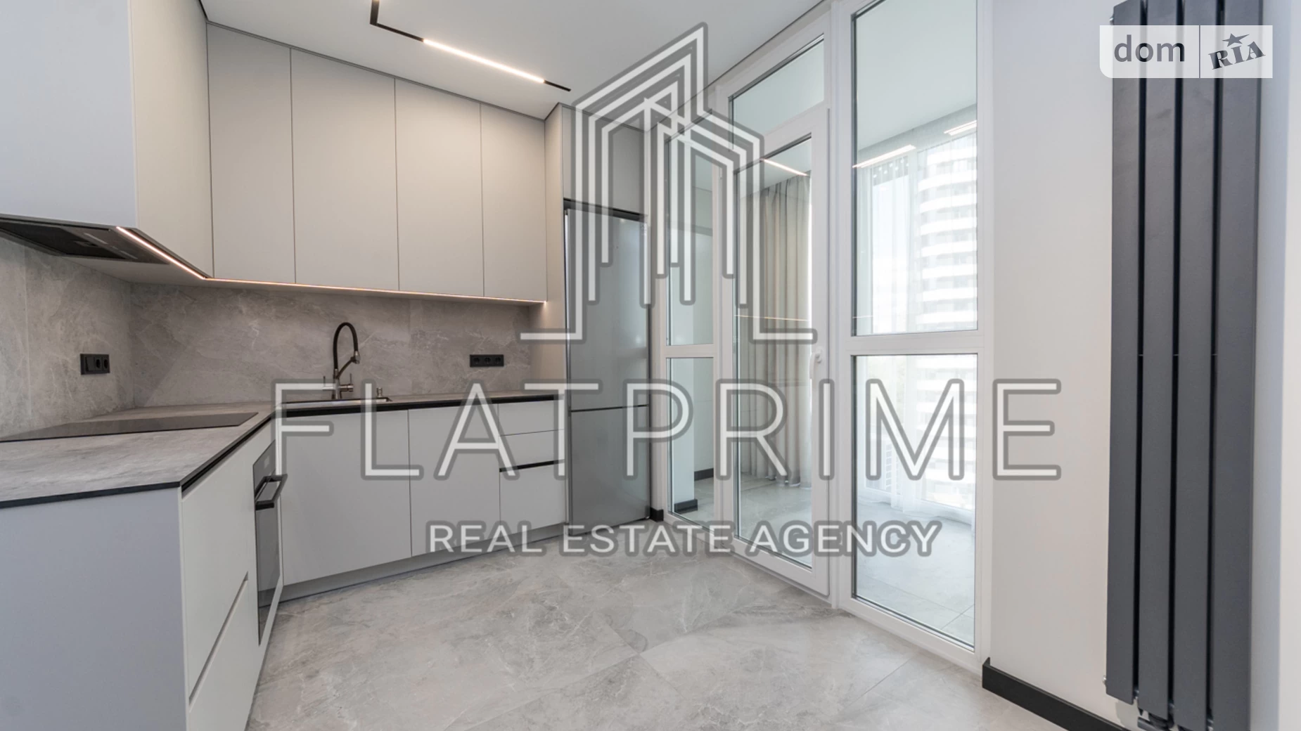 Продается 1-комнатная квартира 44 кв. м в Киеве, ул. Воскресенская, 2В - фото 2