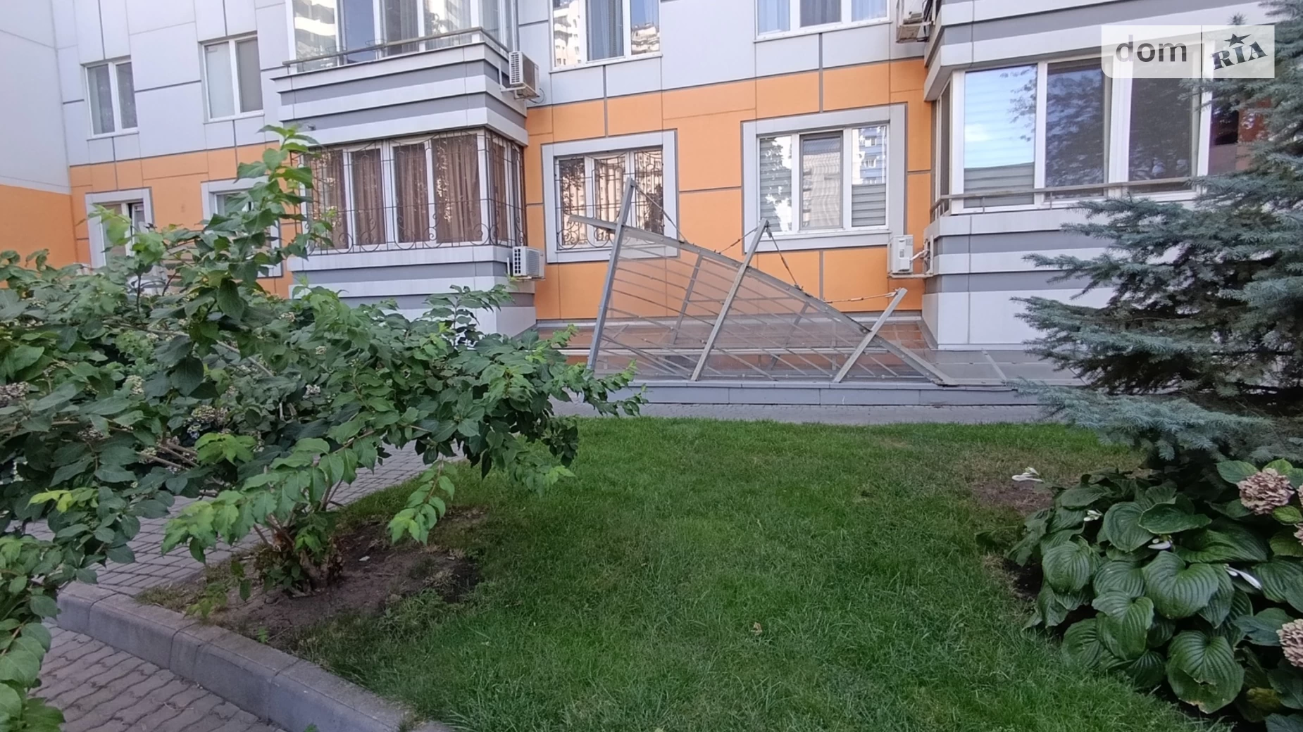 Сдается в аренду офис 51.4 кв. м в бизнес-центре, цена: 514 $ - фото 4