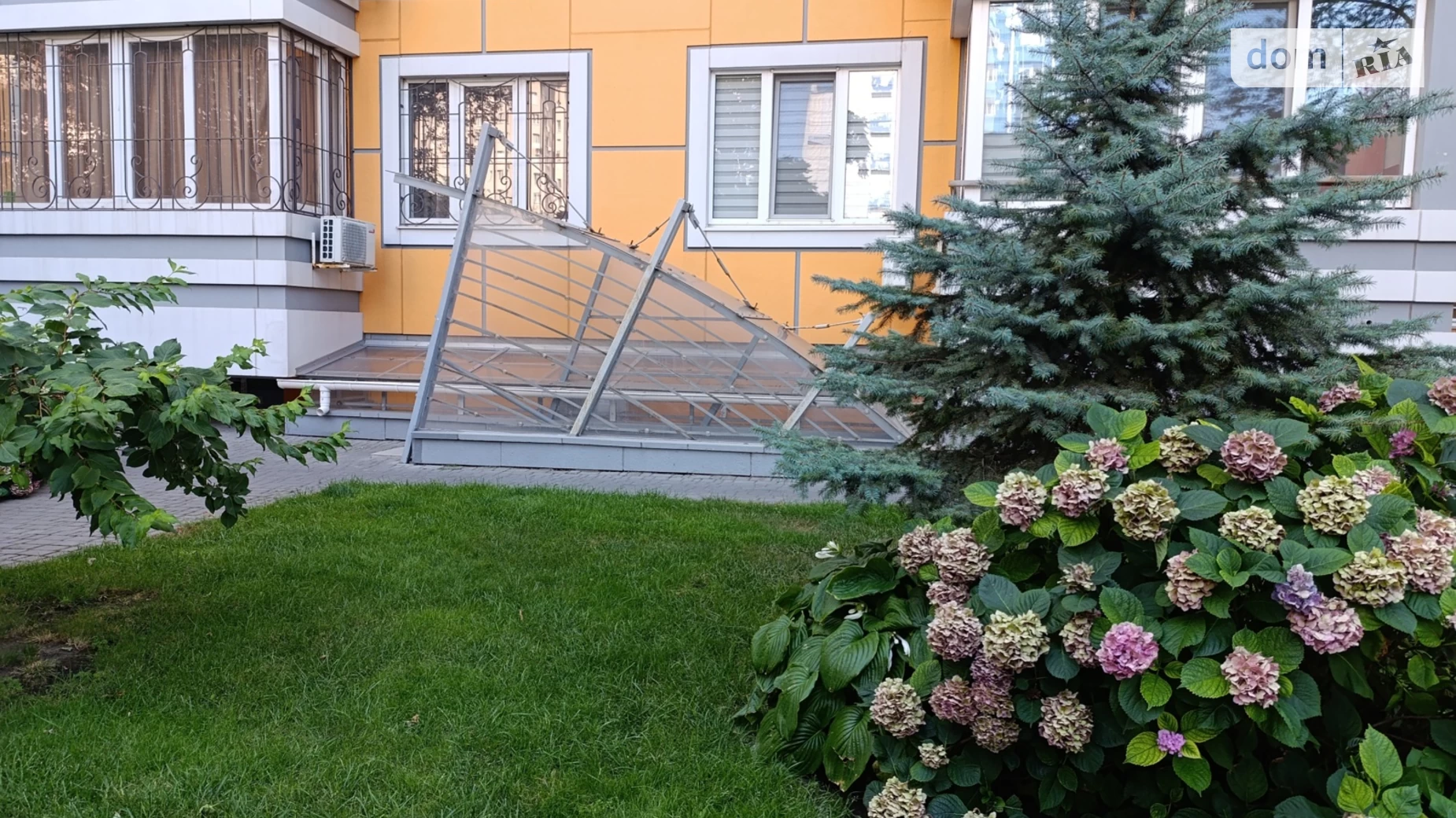 Сдается в аренду офис 51.4 кв. м в бизнес-центре, цена: 514 $ - фото 5