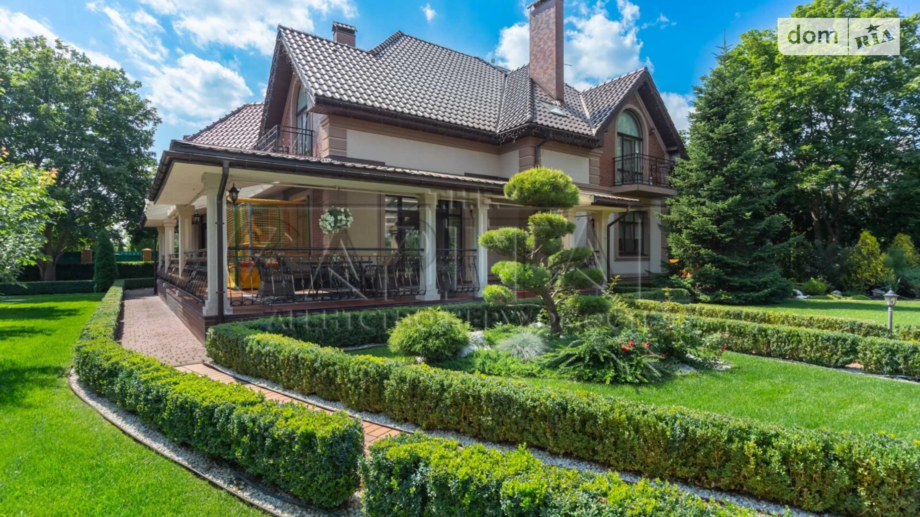 Сдается в аренду дом на 2 этажа 380 кв. м с участком, цена: 4500 $ - фото 2