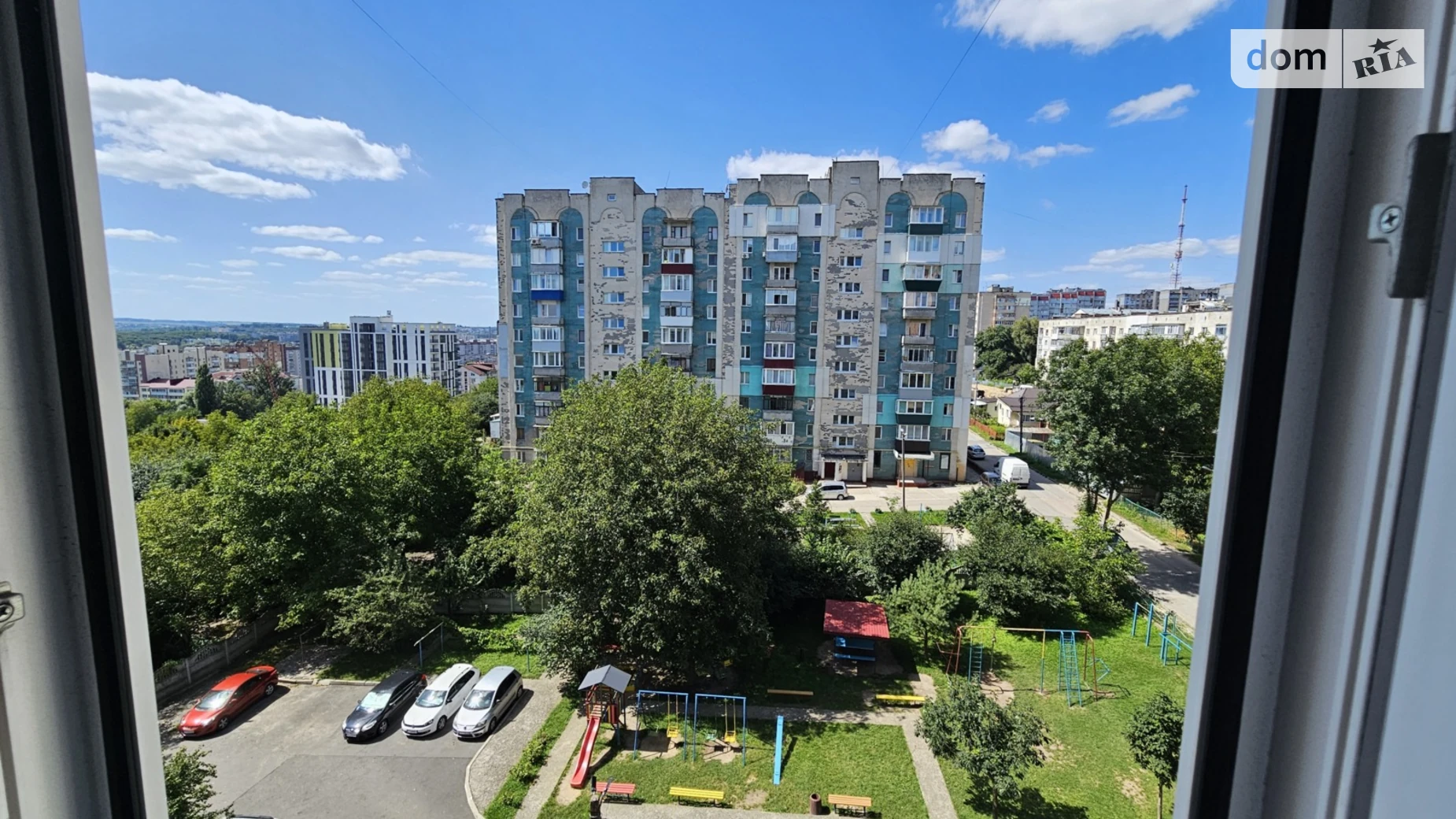 ул. Коновальца Евгения Выставка Хмельницкий - фото 5