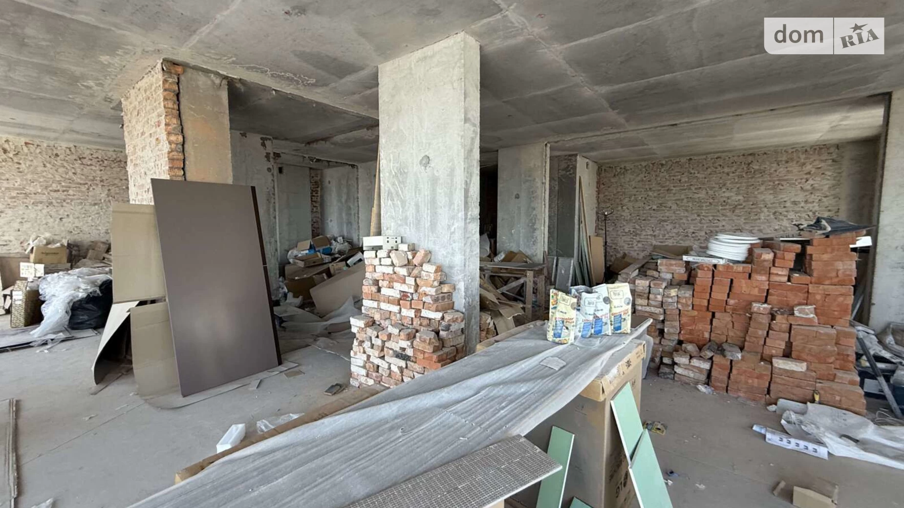 Продается 4-комнатная квартира 148.8 кв. м в Киеве, ул. Андрея Верхогляда(Драгомирова), 15 - фото 3