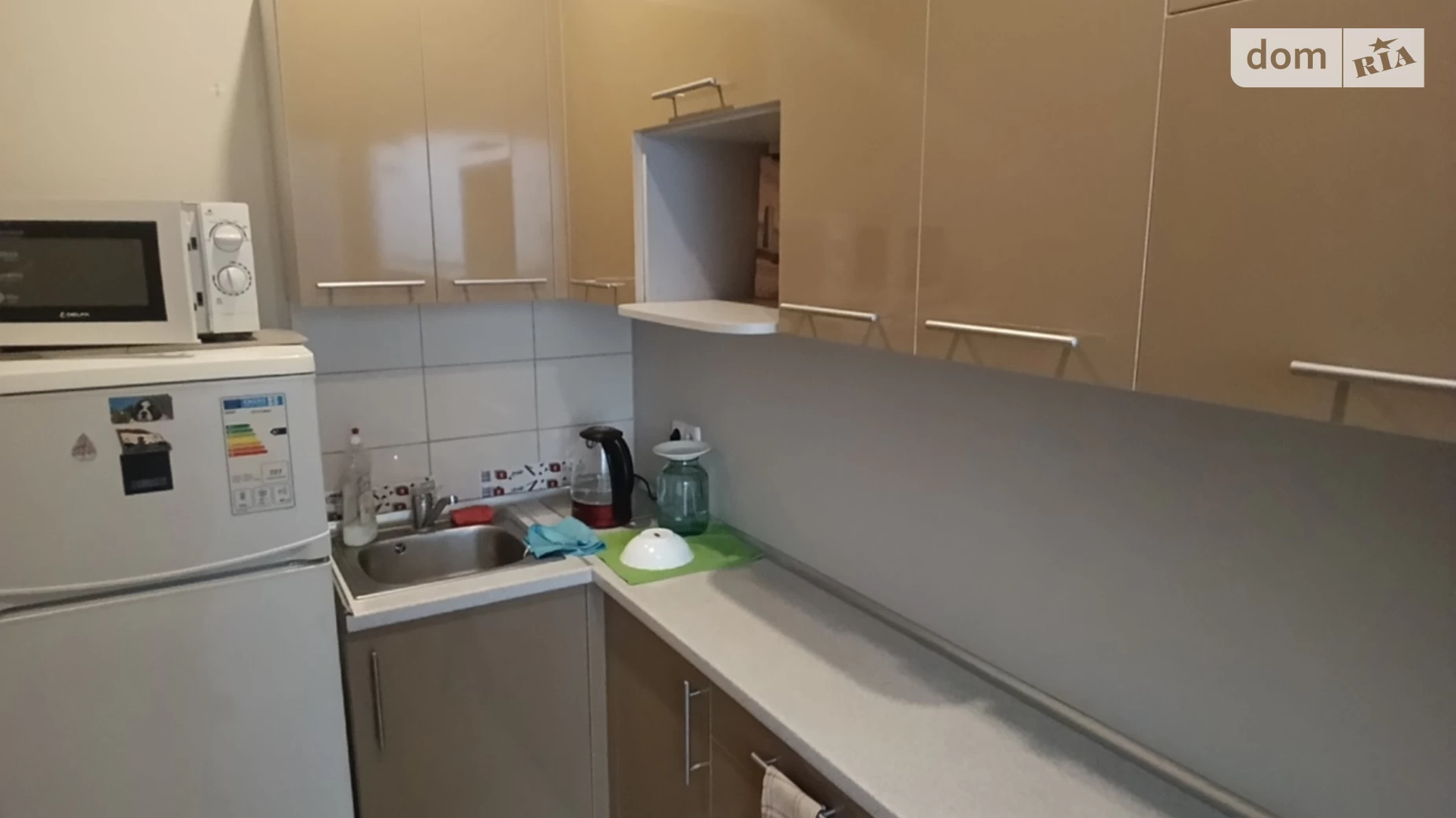 Сдается в аренду офис 63.1 кв. м в бизнес-центре, цена: 631 $ - фото 3