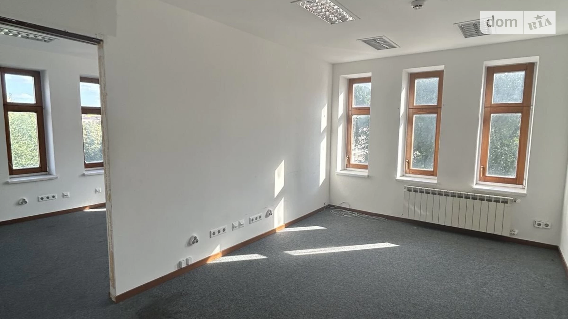 Сдается в аренду офис 61.3 кв. м в бизнес-центре, цена: 16551 грн - фото 4