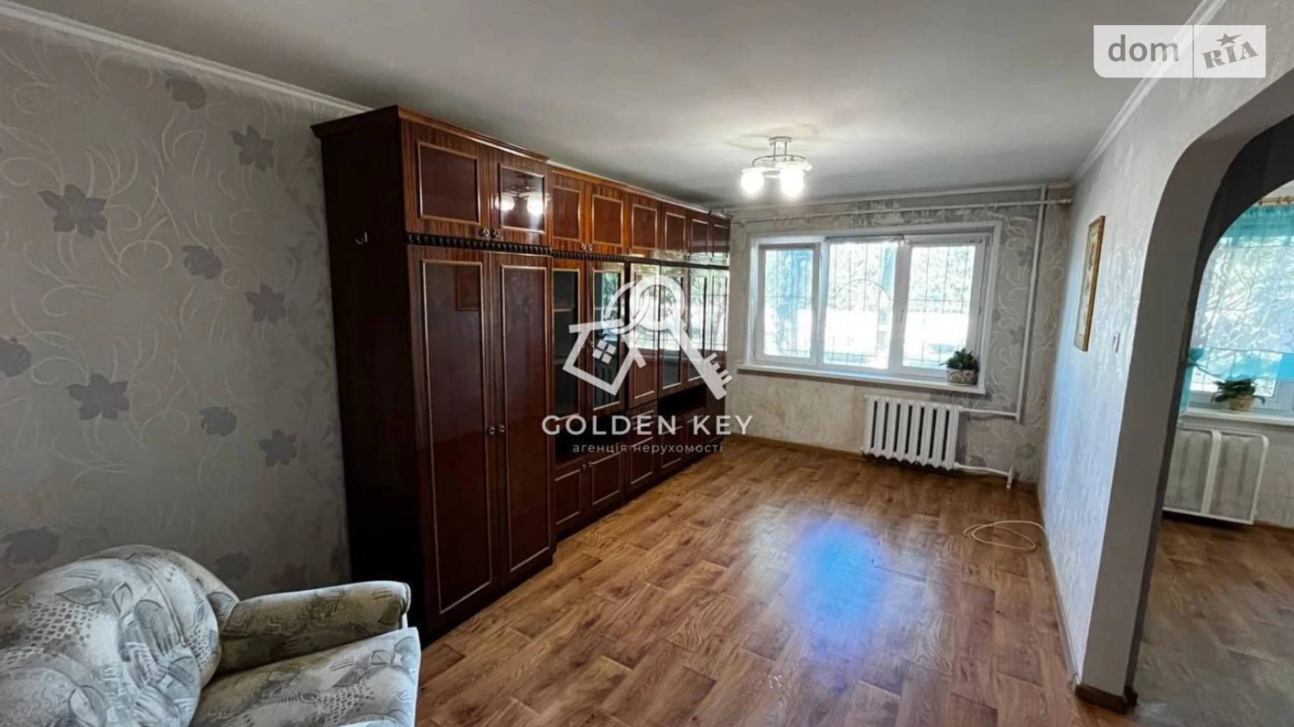 Продается 1-комнатная квартира 32.1 кв. м в Кривом Роге, ул. Кропивницкого, 39 - фото 2